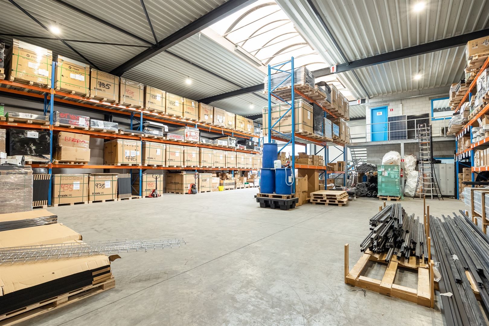 Moderne KMO-unit aan Vaartkaai foto 14