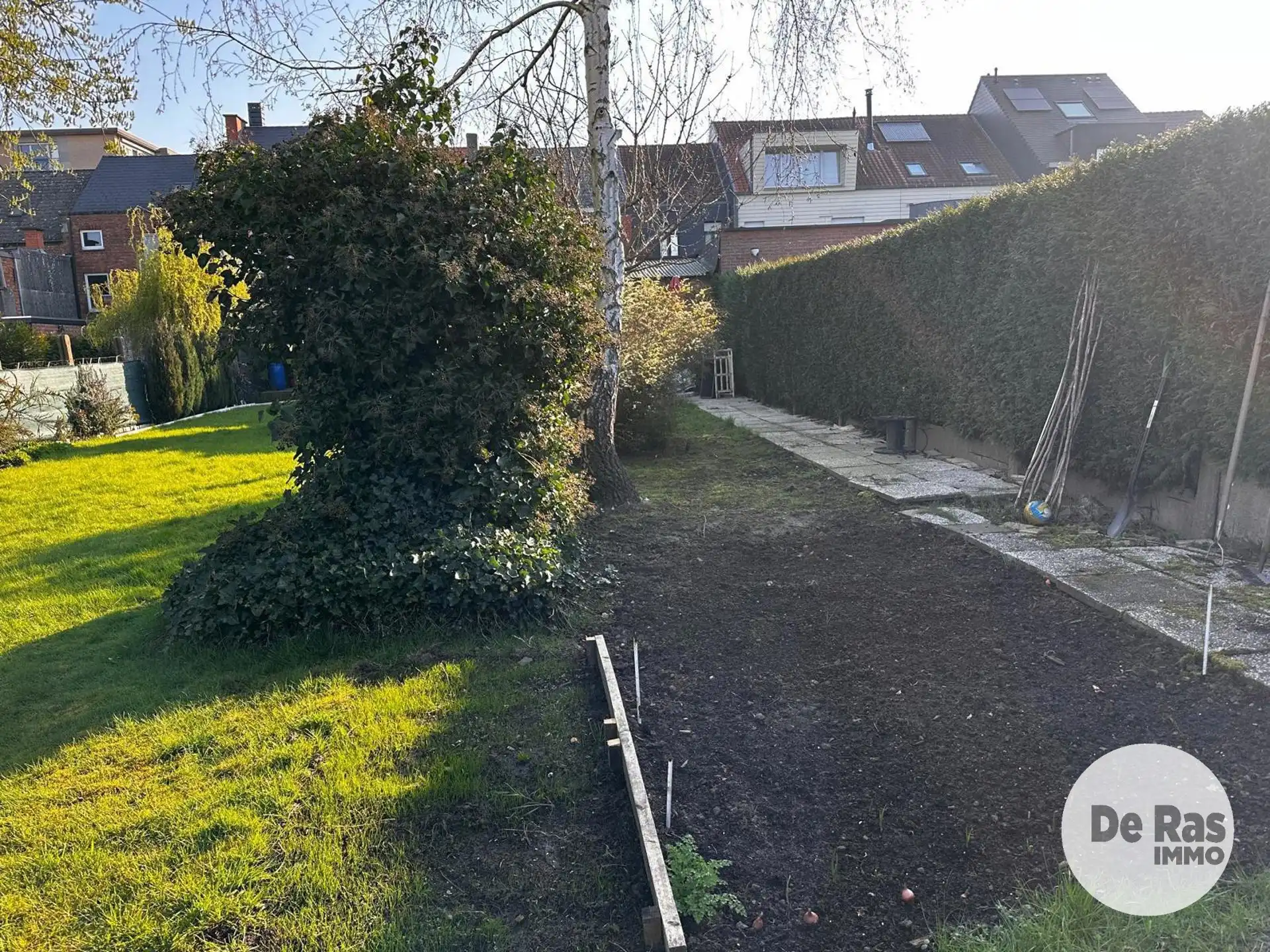 DENDERMONDE - Handelsruimte met ruime tuin en appartement foto 26