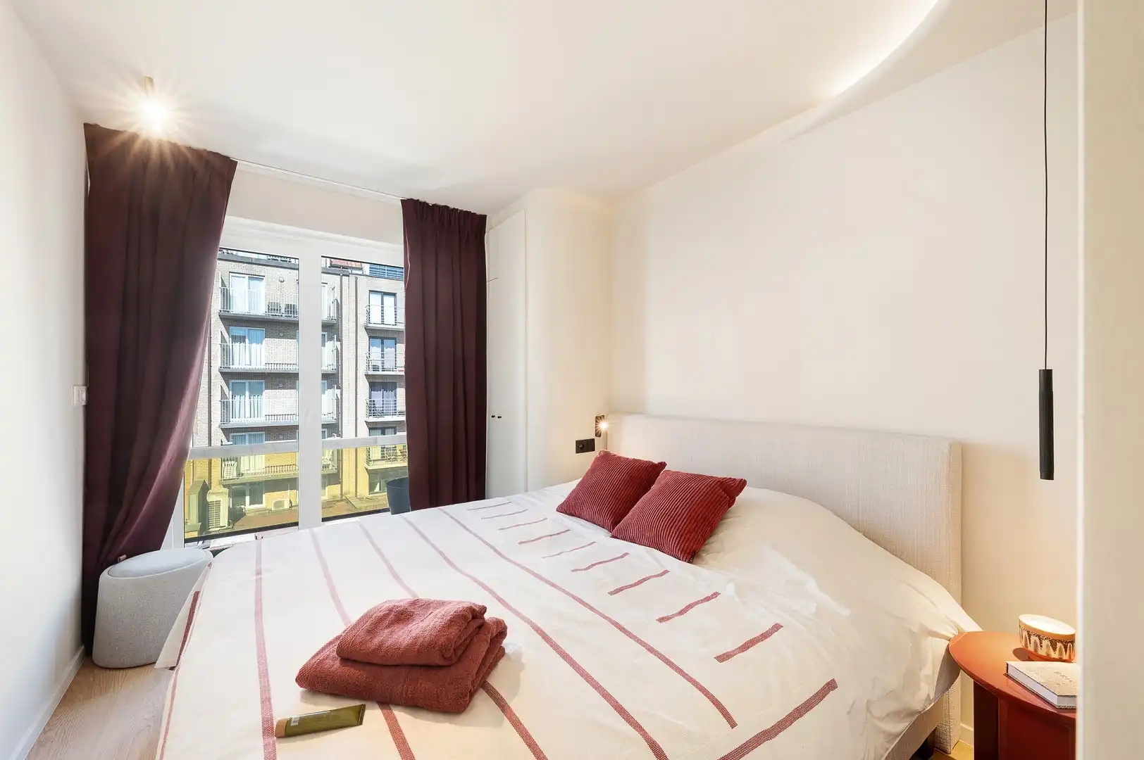 Prachtig gerenoveerd appartement nabij het centrum en de zee met open zichten. foto 23