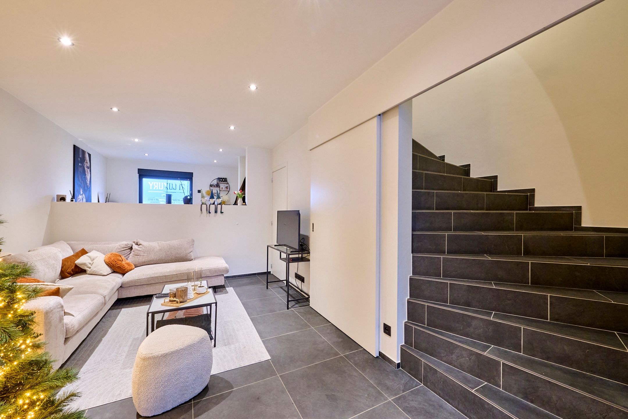 Verrassend ruime, energiezuinige woning foto 5