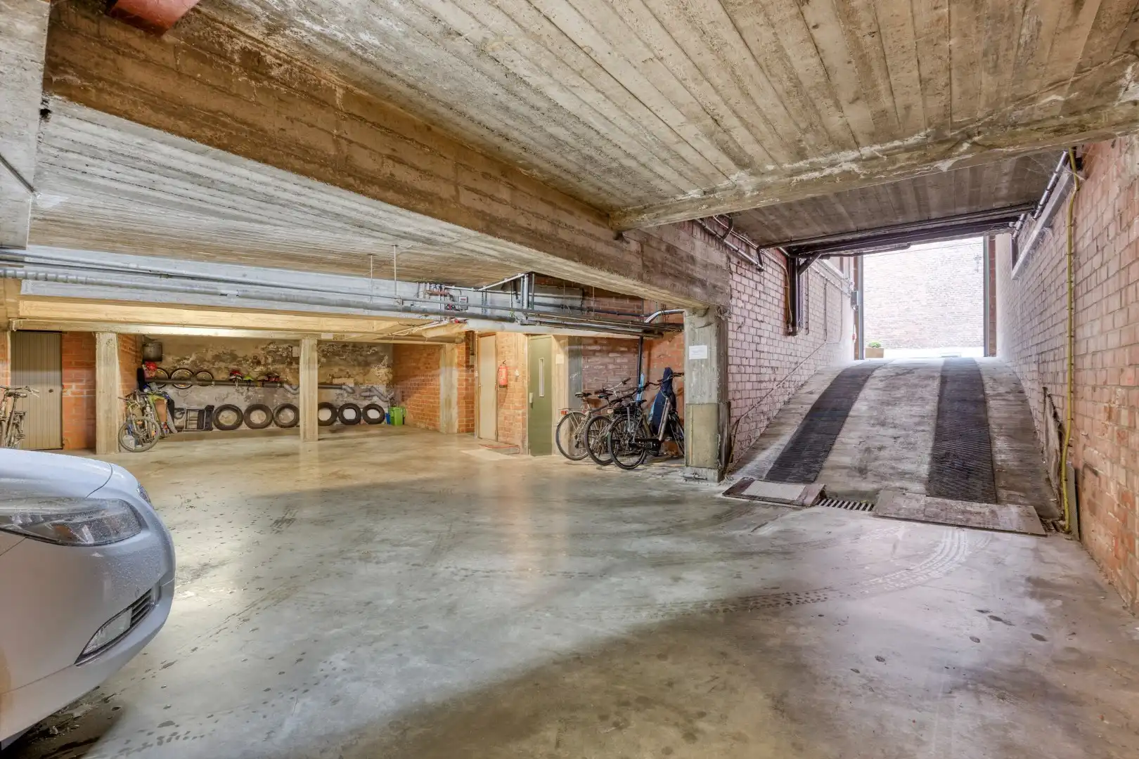 Gezellig appartement met garage in het stadscentrum van Tongeren foto 13