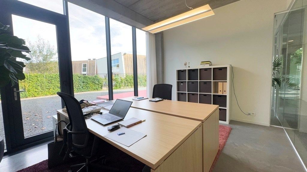 Kantoor met showroom/atelier te koop in Nazareth - De Pinte foto 12