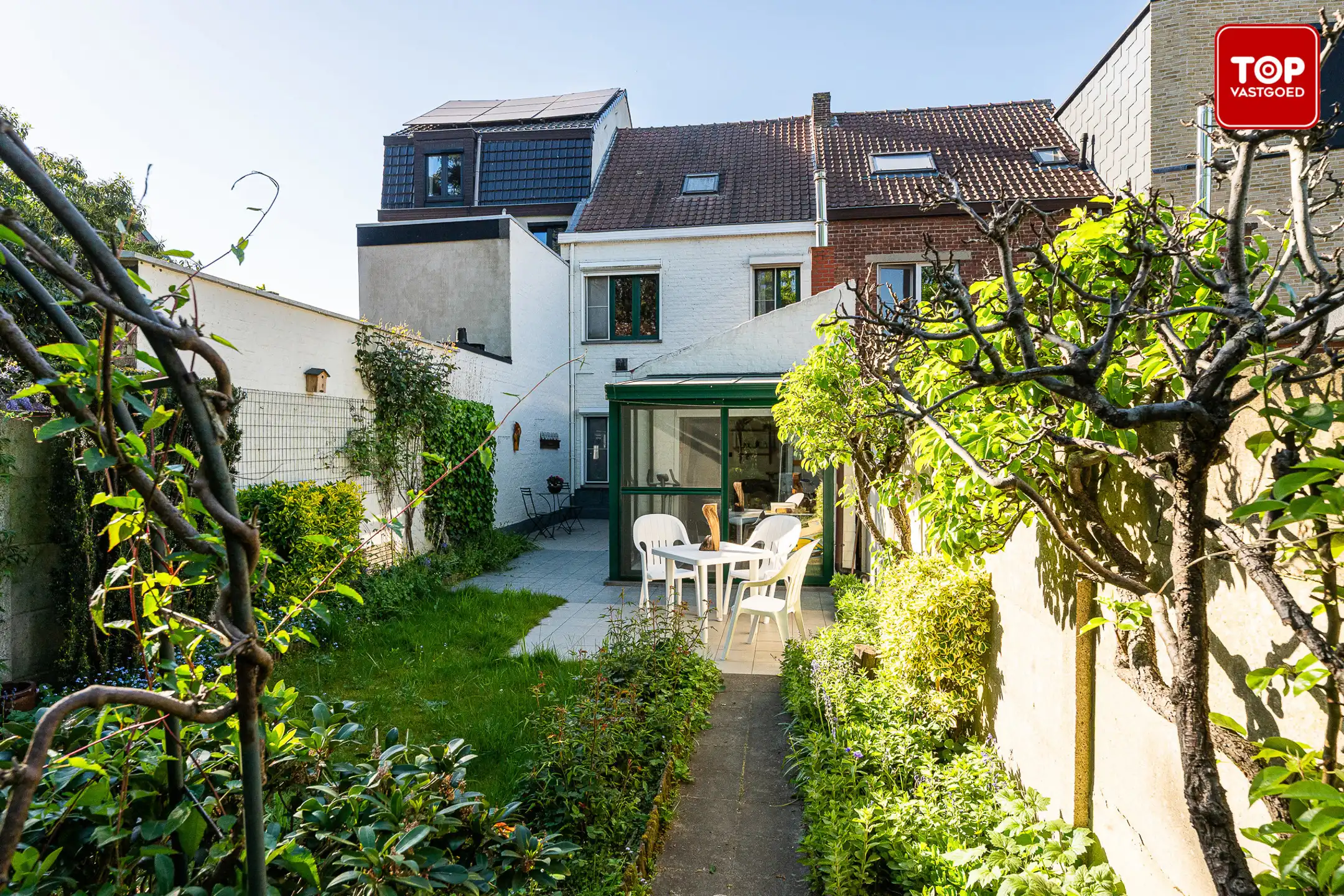 Instapklare woning met leuke tuin op gunstige locatie.  foto 21