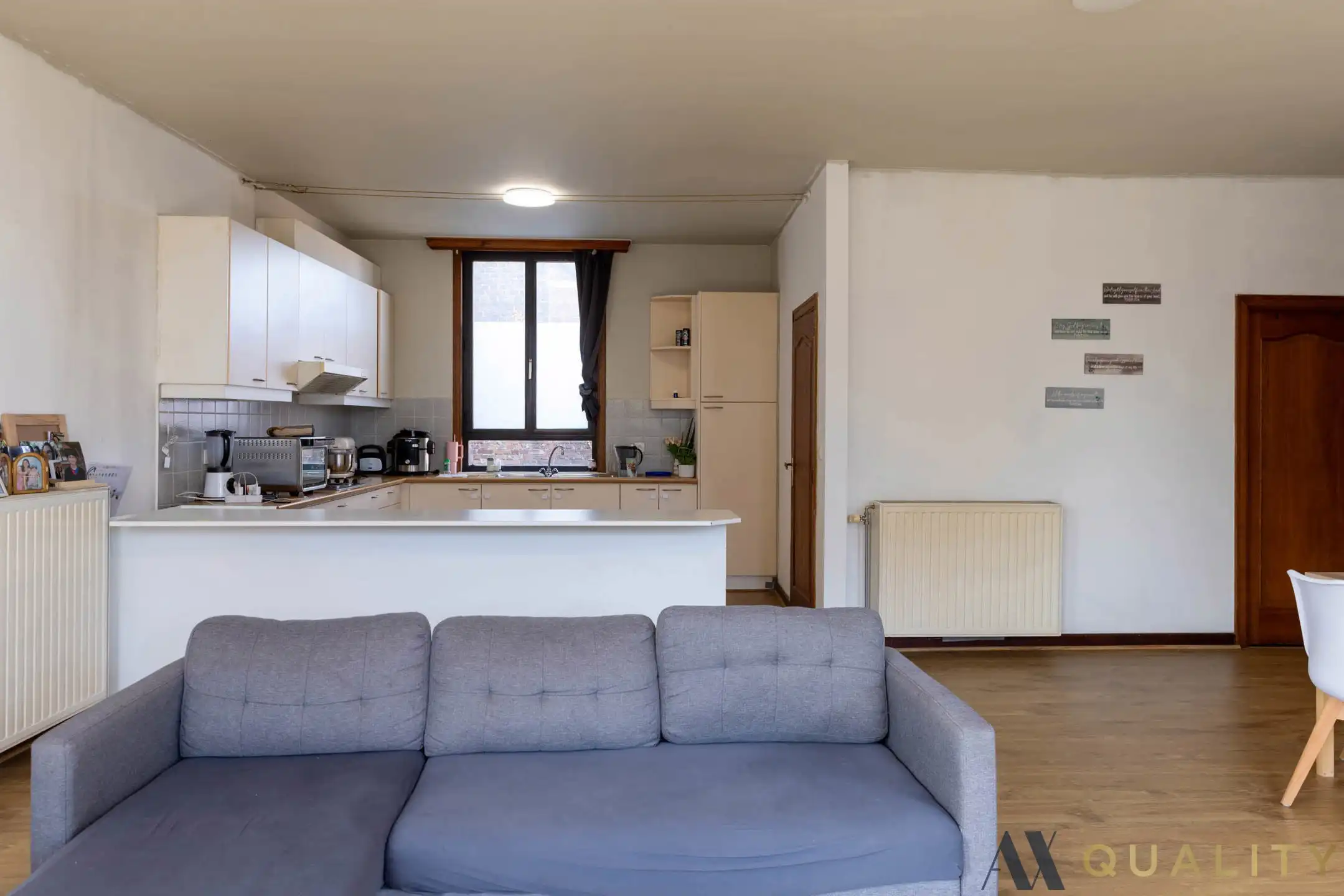 Ruim appartement met 3 slaapkamers en open keuken foto 4