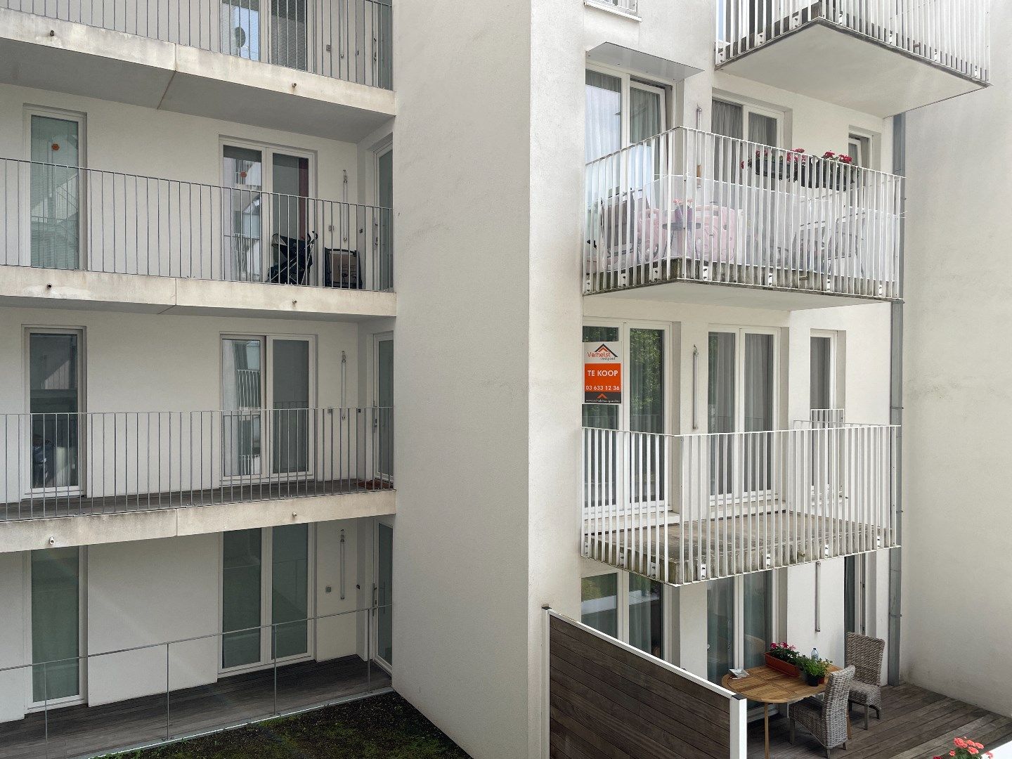 Prachtig 2-slpk appartement met terras foto 17