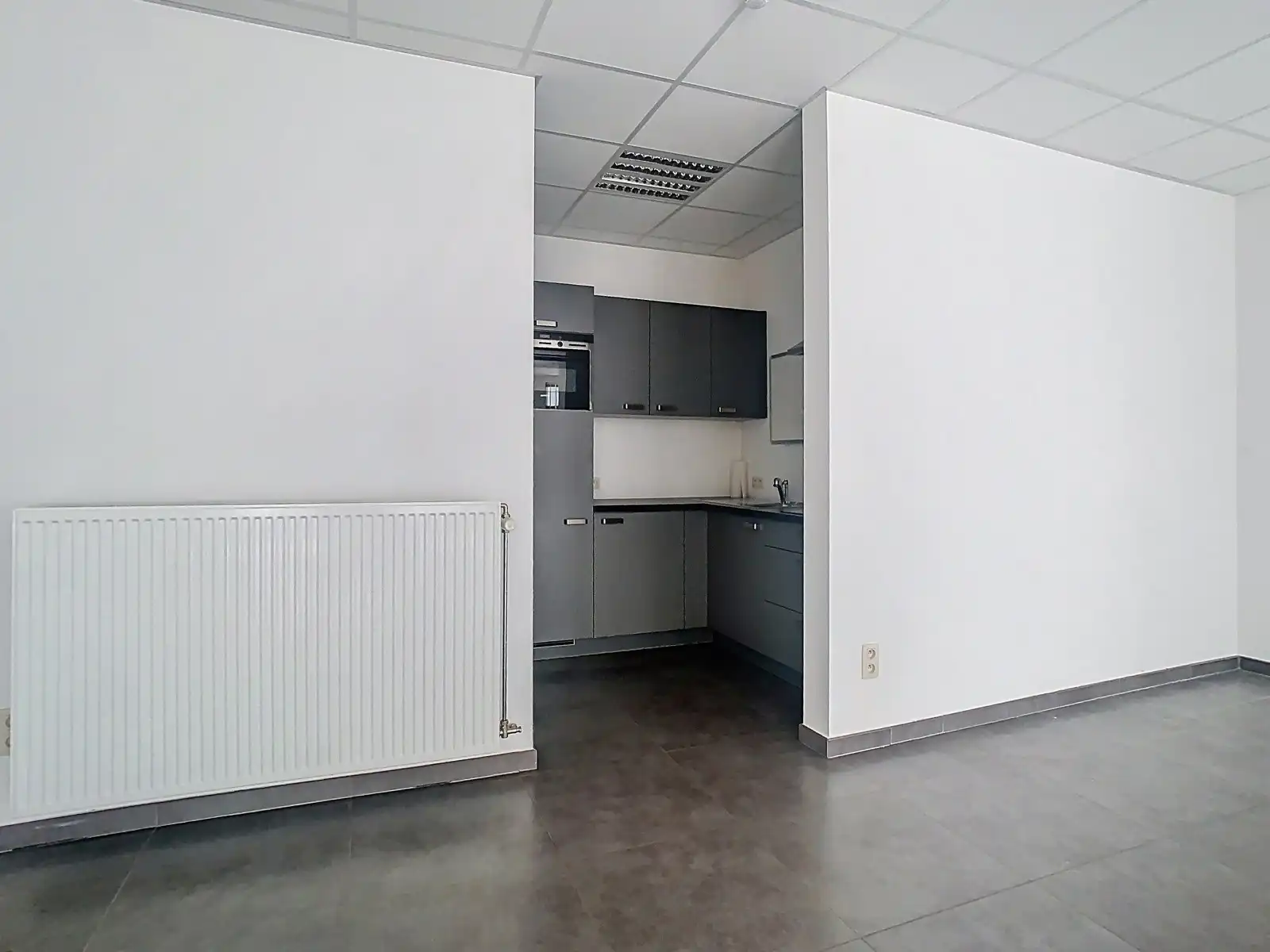 Kantoorruimte op Toplocatie, nabij het stadscentrum! foto 6