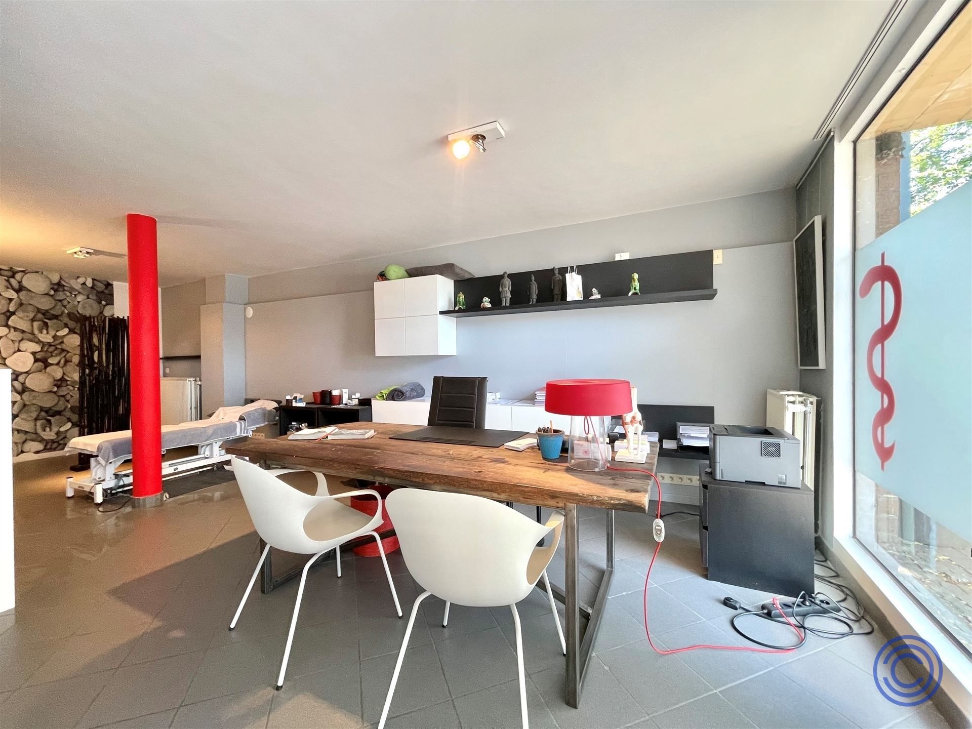 Handelspand/kantoor ca. 97m² in centrum Zoersel! foto 4