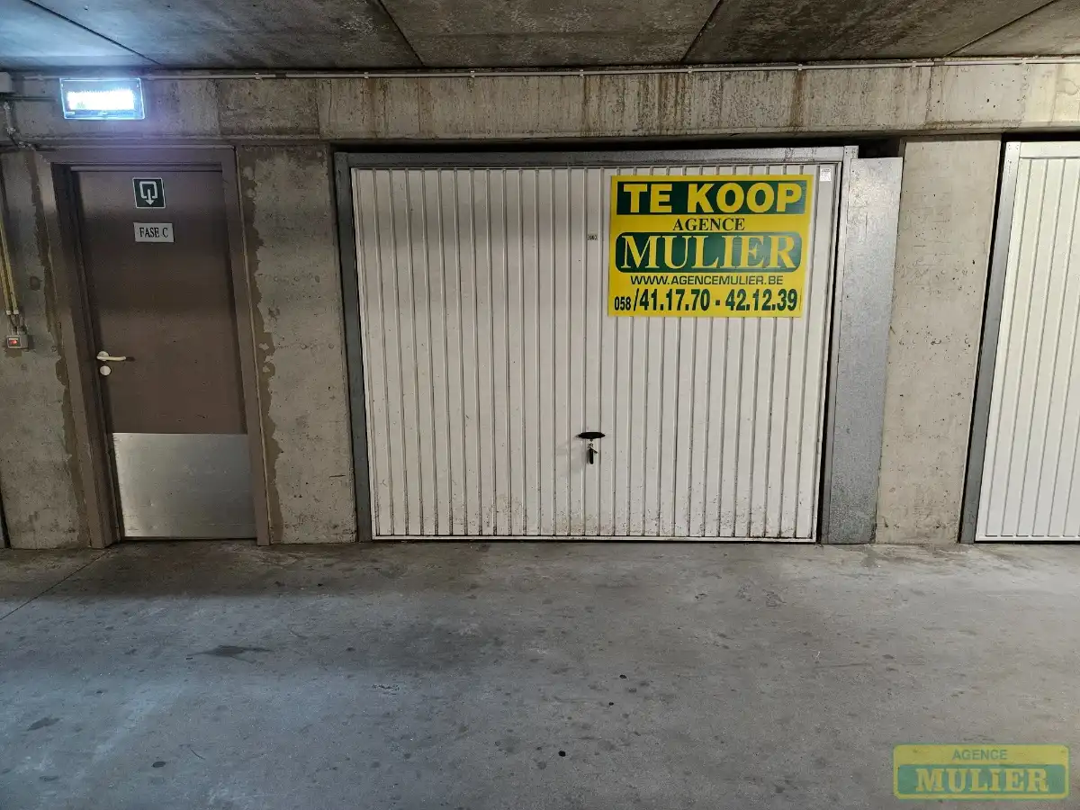 Garage te koop foto 2