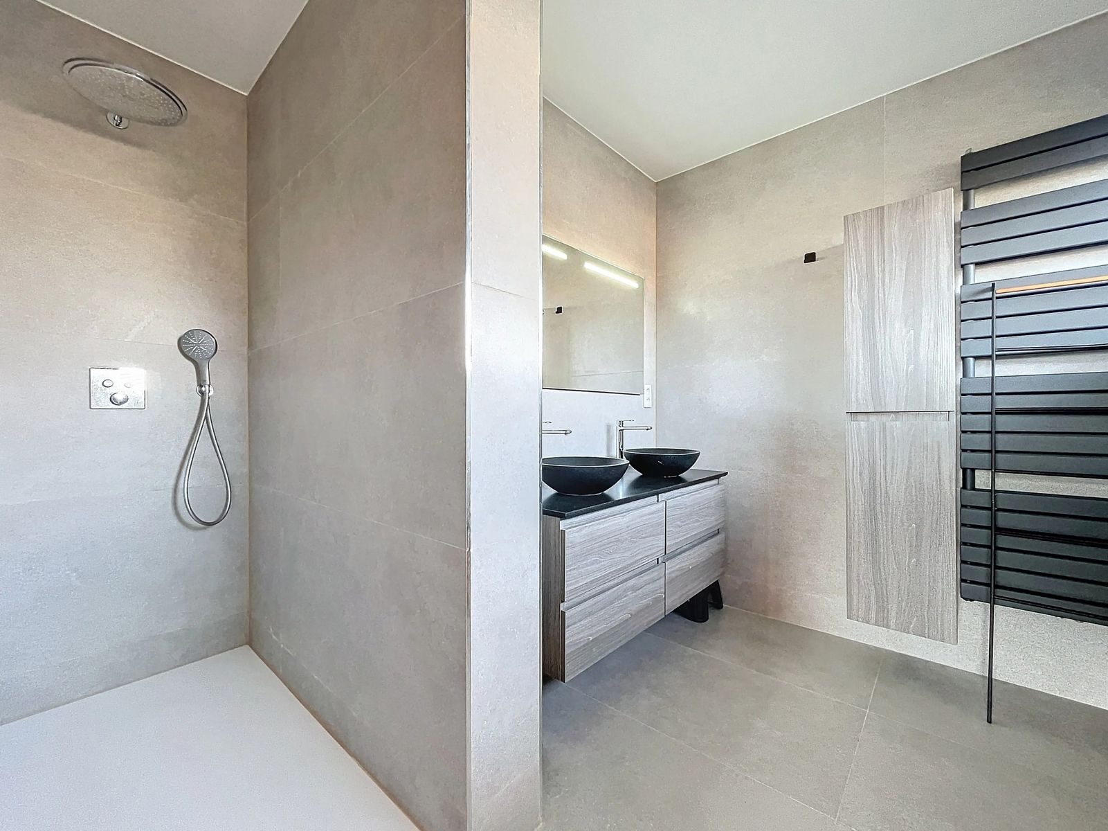 Instapklare zuinige moderne woning van 2018 foto 16