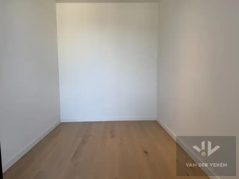 LICHTRIJK NIEUWBOUWAPP MET 2 SLPK NABIJ QUARTIER BLEU EN STADSCENTRUM foto 12