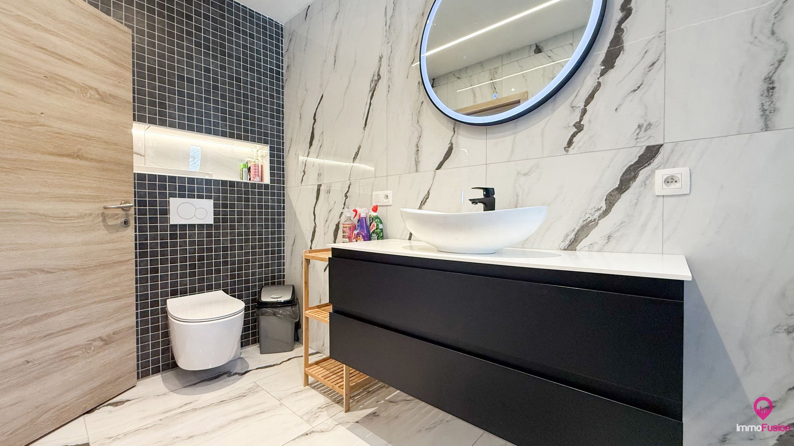 Instapklare woning met 5 slpks op riant perceel te Paal! foto 14