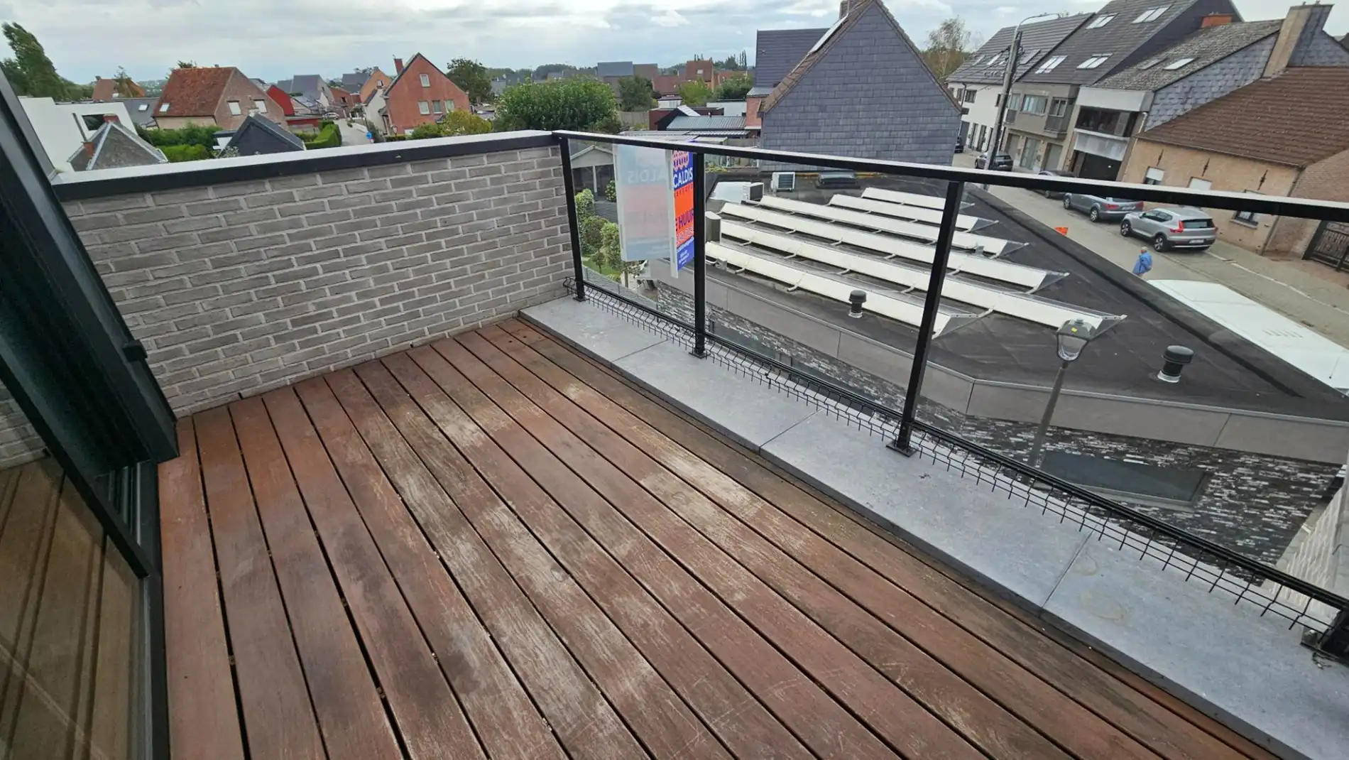 Instapklaar 1 slk appartement met groot terras en autostaanplaats foto 6