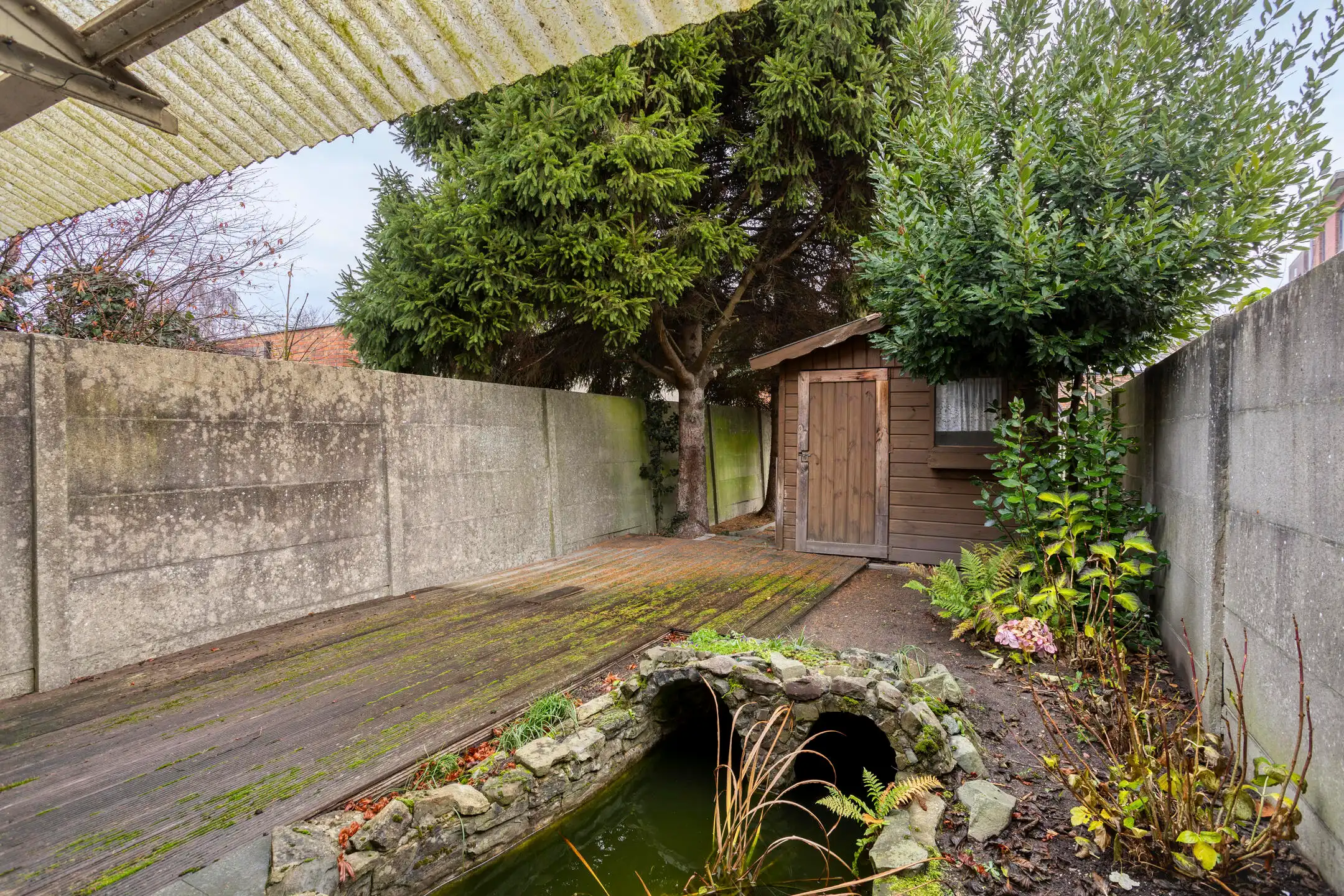 Charmante te renoveren woning met tuin en optionele garage foto 23