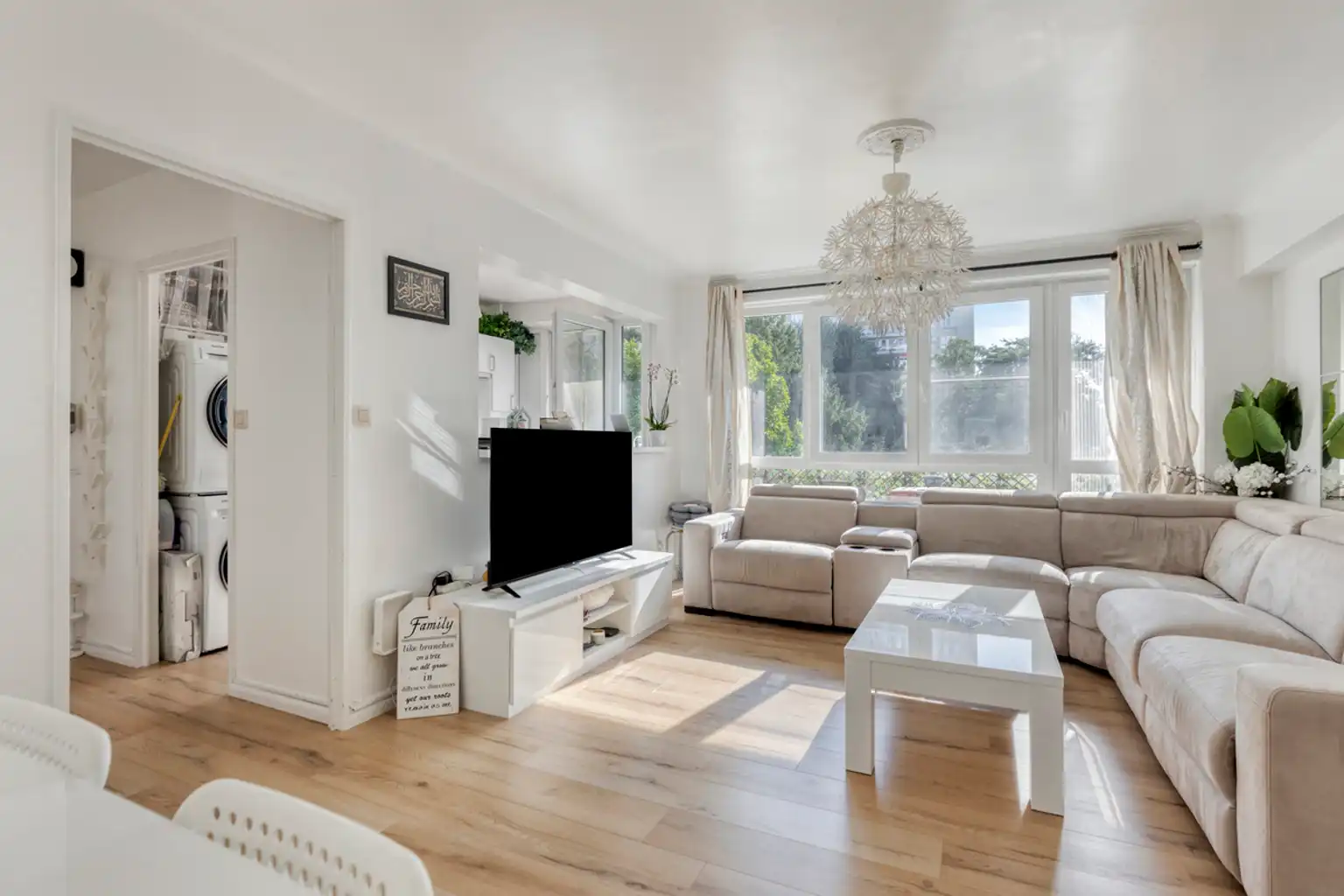 Instapklaar 1-slaapkamerappartement foto 2