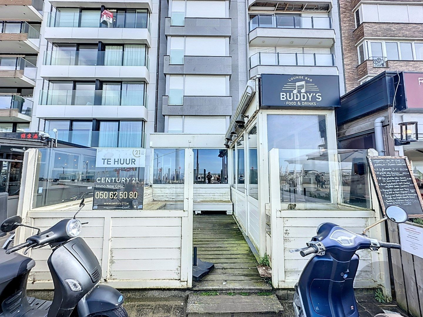 ()=>{if(producerUpdateValueVersion(node),producerAccessed(node),node.value===ERRORED)throw node.error;return node.value} Zeedijk 560 - - 8300 Knokke-Heist