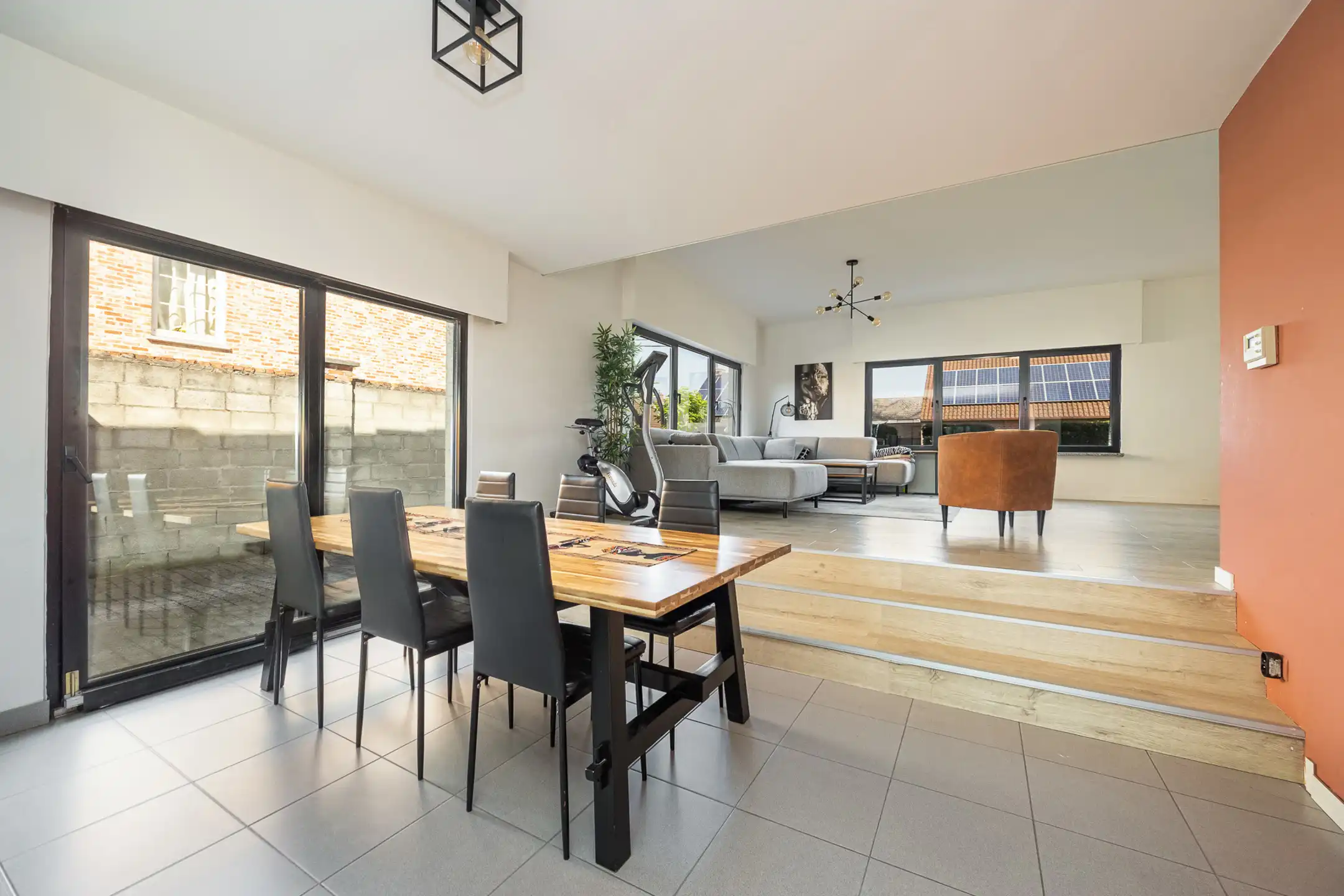 Instapklare woning met 4 slpk en ruim bijgebouw te Mol foto 7