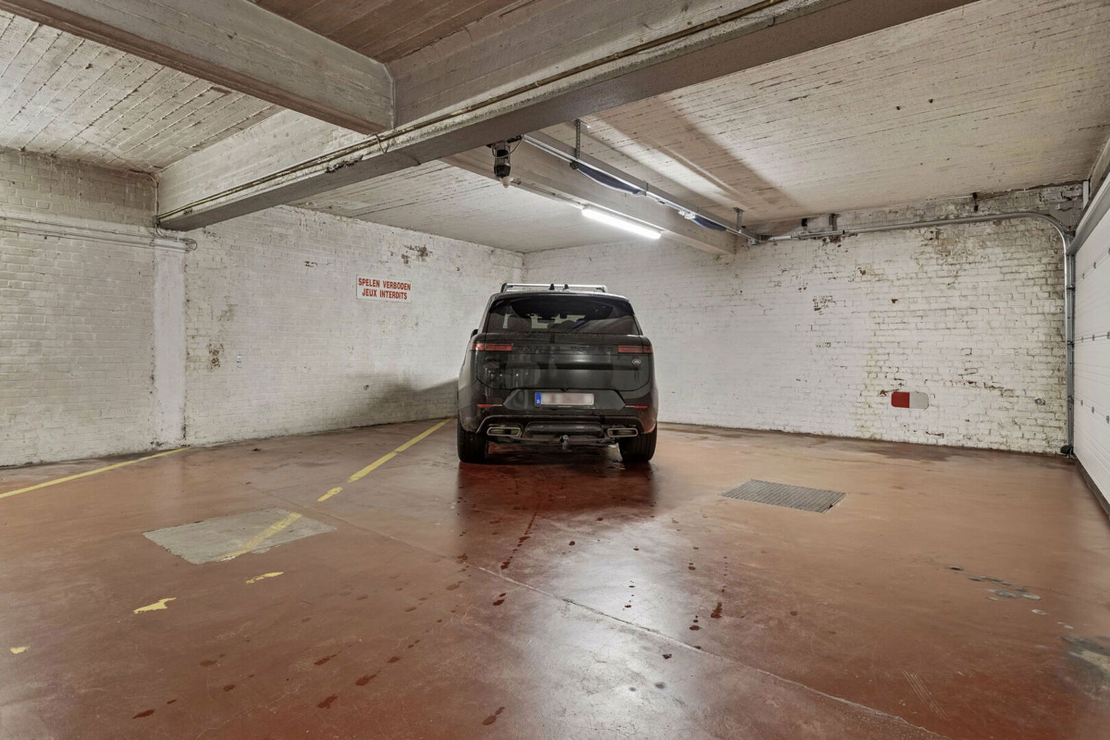 Gerenoveerd hoekappartement met autostpl nabij het strand foto 8