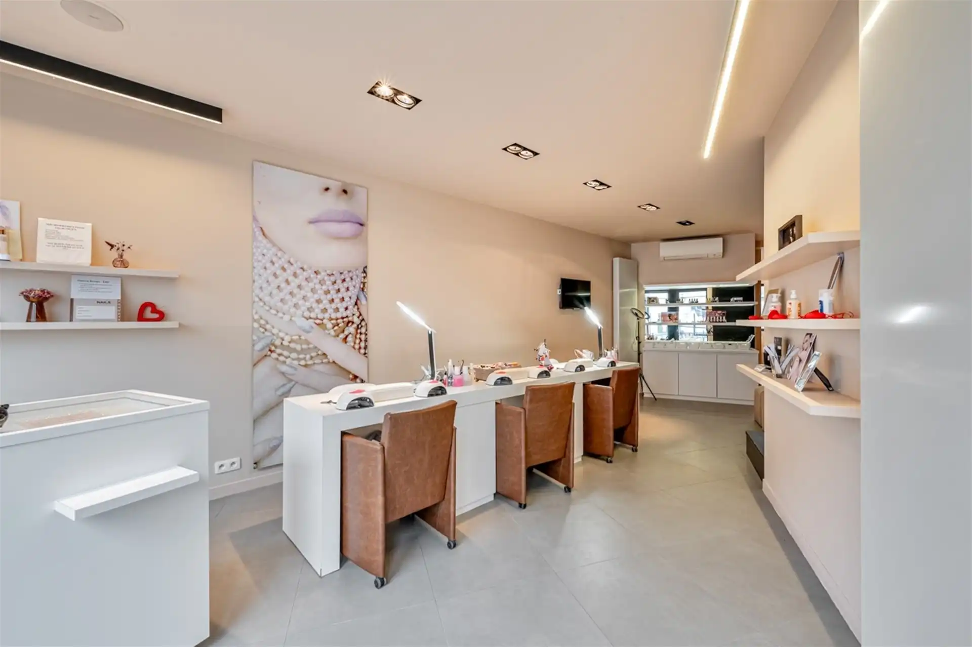 Mooi handelspand op toplocatie in Aalst foto 2