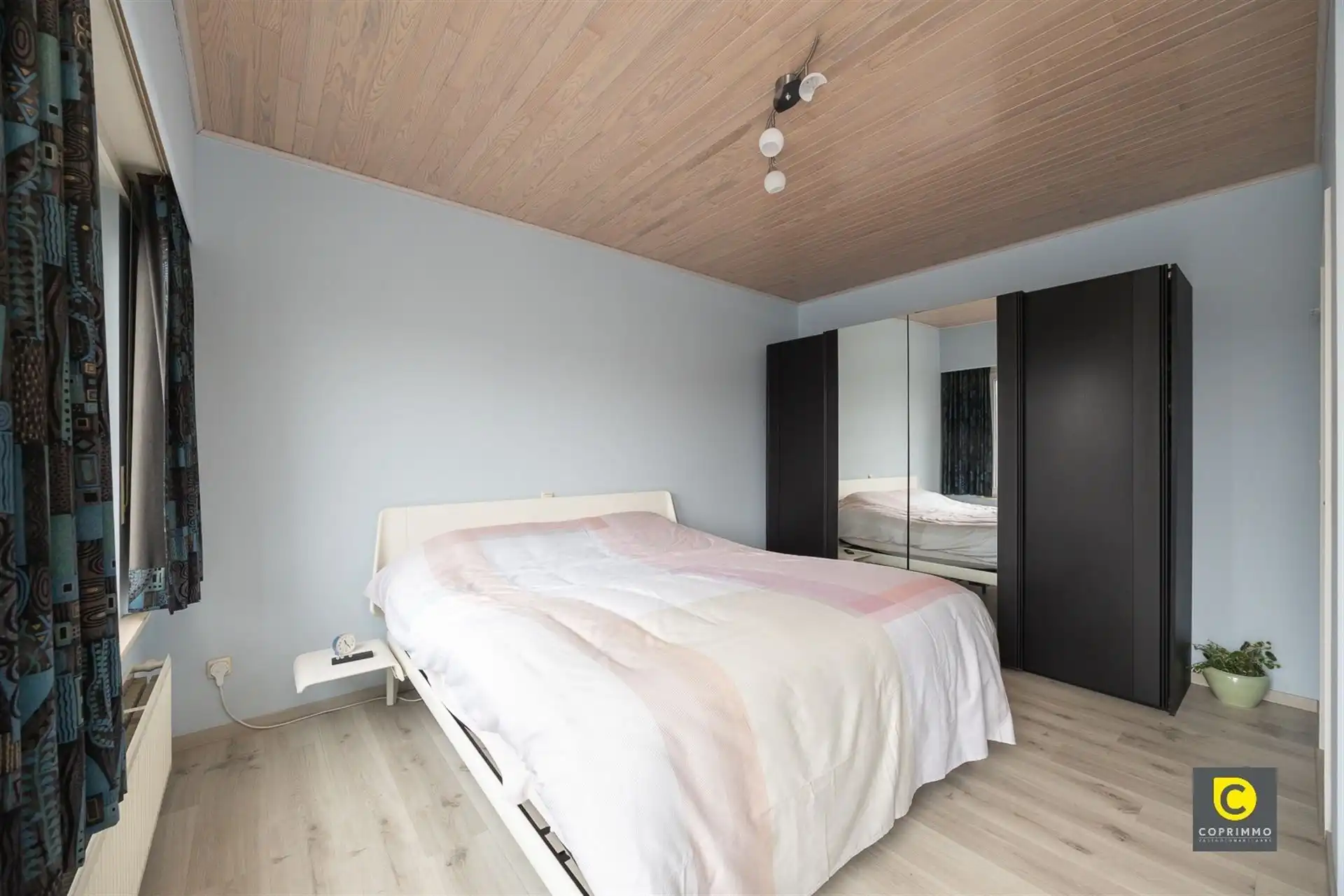 Handelspand met woonst foto 11