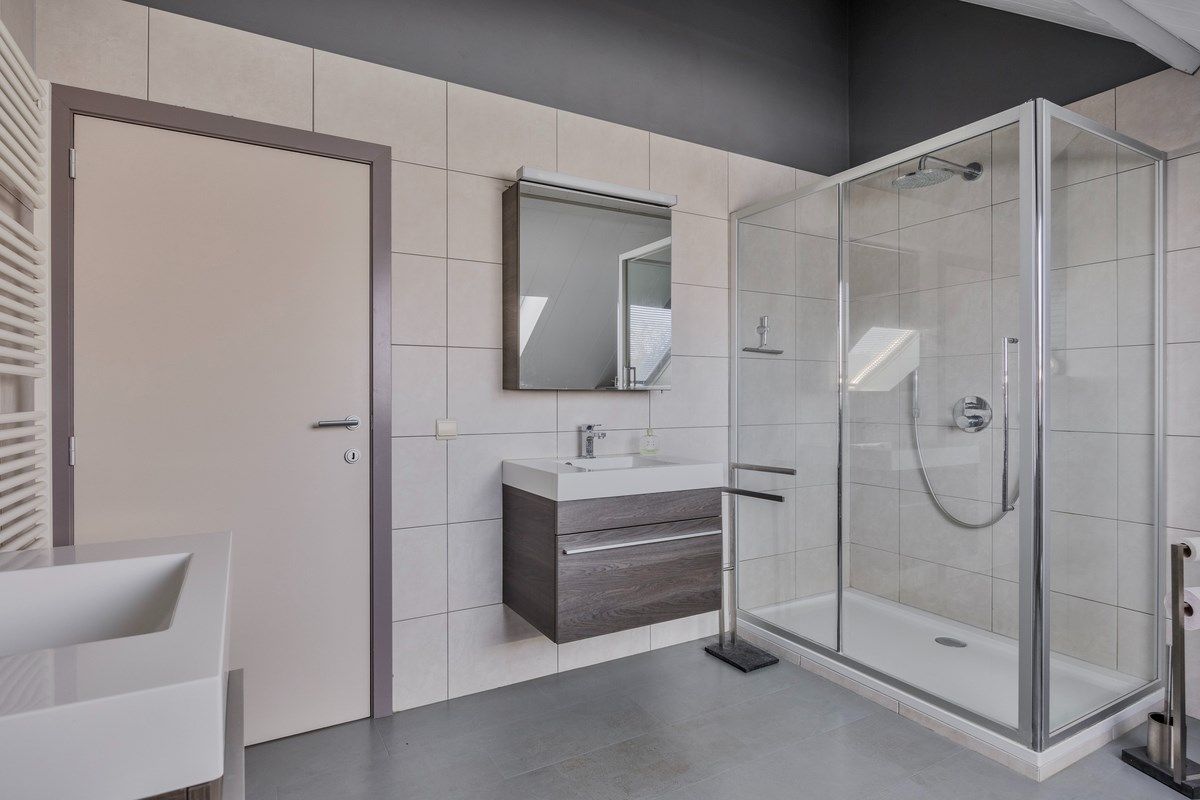 Goed onderhouden ruim ingedeelde woning op 11.725 m². foto 25