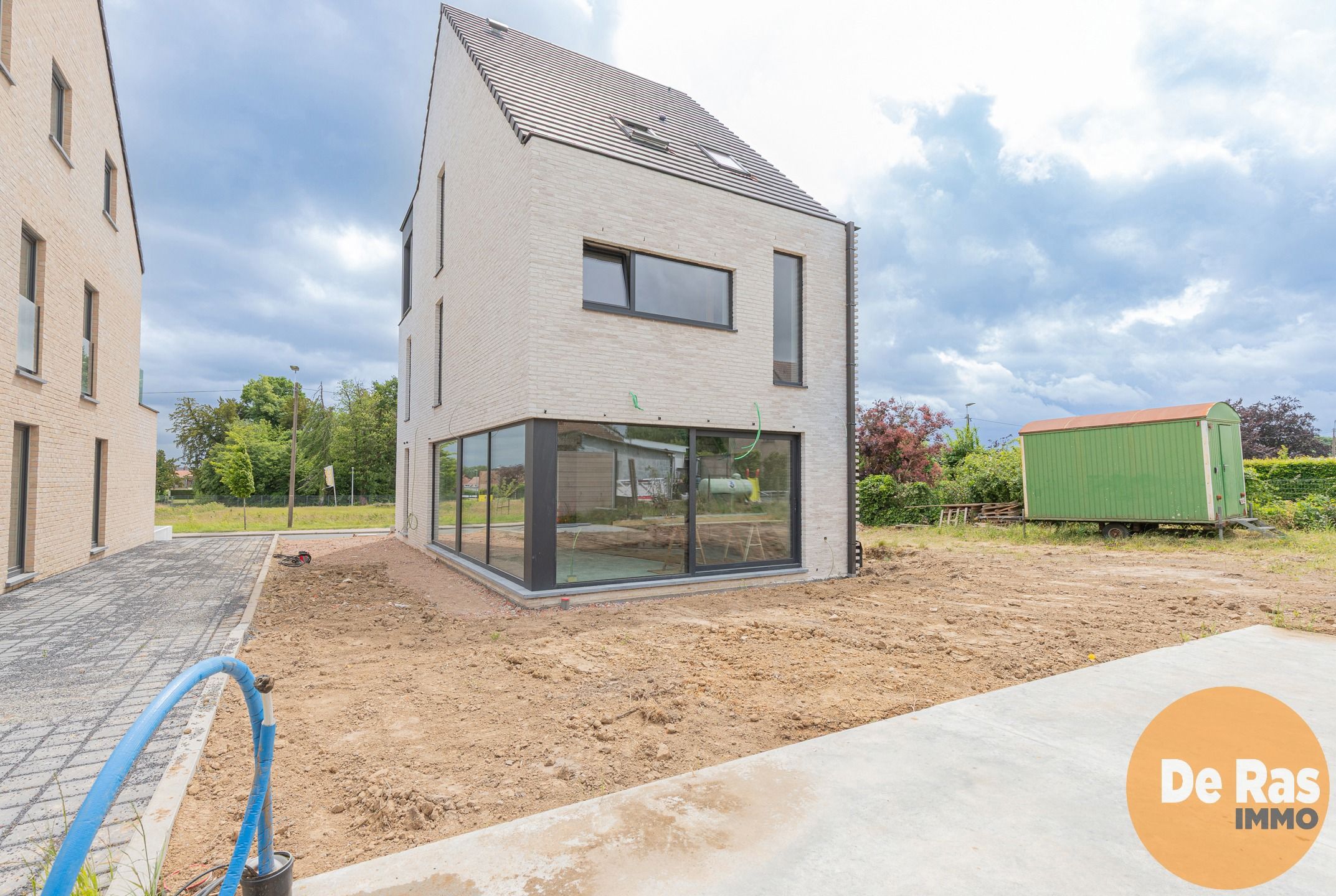 HERZELE - Moderne nieuwbouwwoning met vrij keuze afwerking! foto 20