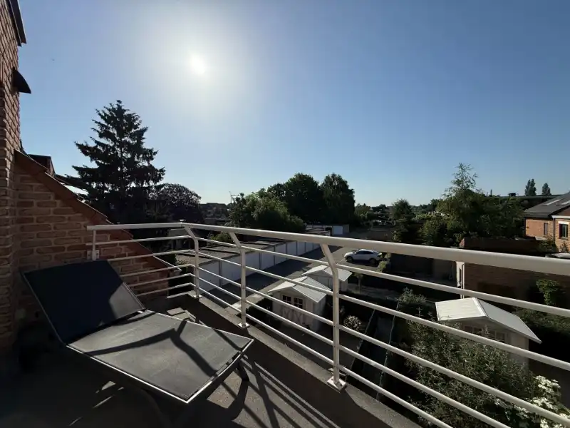 Prachtig appartement met terras en garage in het centrum van Lebbeke foto 15