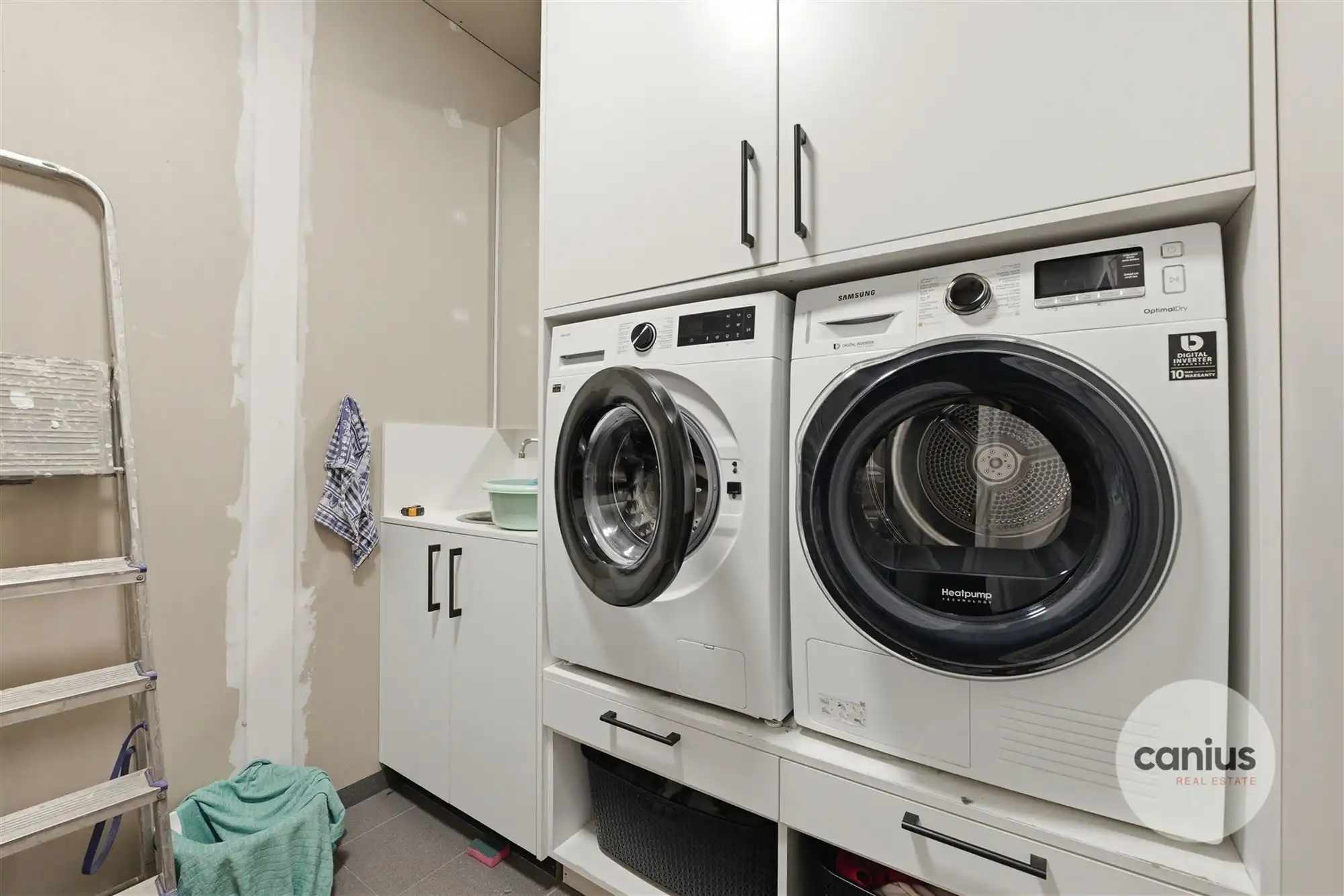 UITZONDERLIJKE WONING MET ZWEMBAD – MOGELIJKHEID ZELFSTANDIG BEROEP foto 12