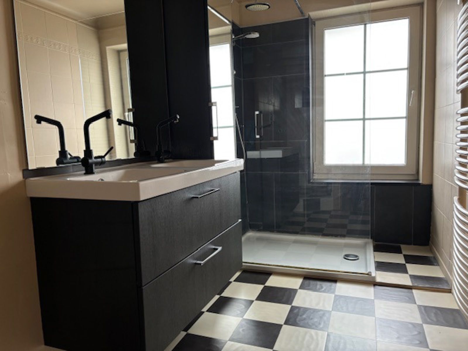 Woning 6 slpks 3 badks te Landen foto 18