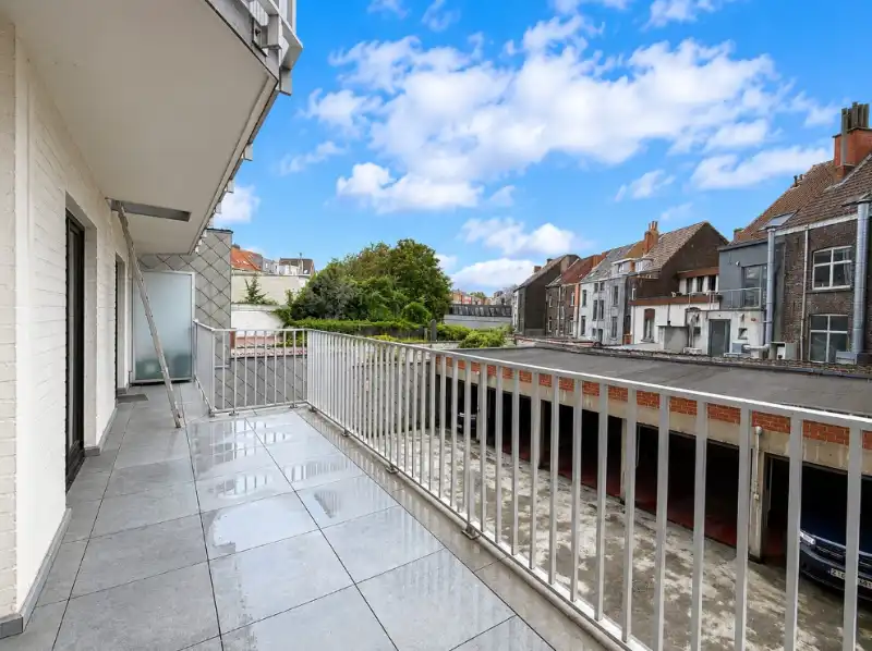 Ruim 3-slaapkamerappartement met groot terras en groen zicht op het Citadelpark foto 15