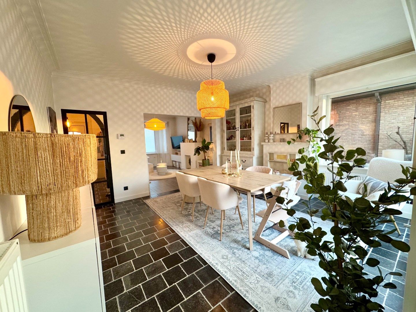 INSTAPKLARE WONING MET 4 SLPKS, TUIN EN GARAGE foto 10