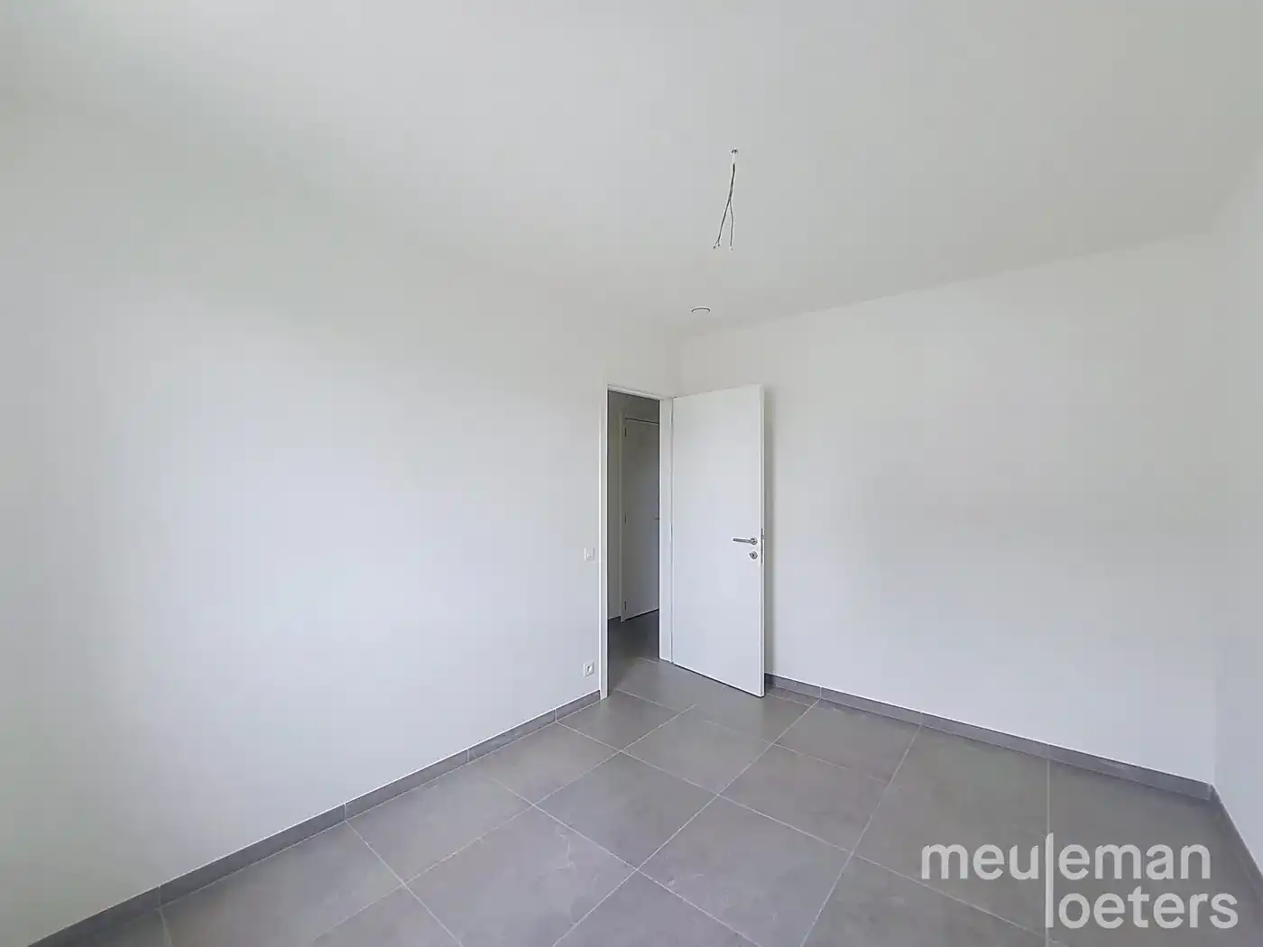 Nieuwbouwwoning met 4 slaapkamers foto 10