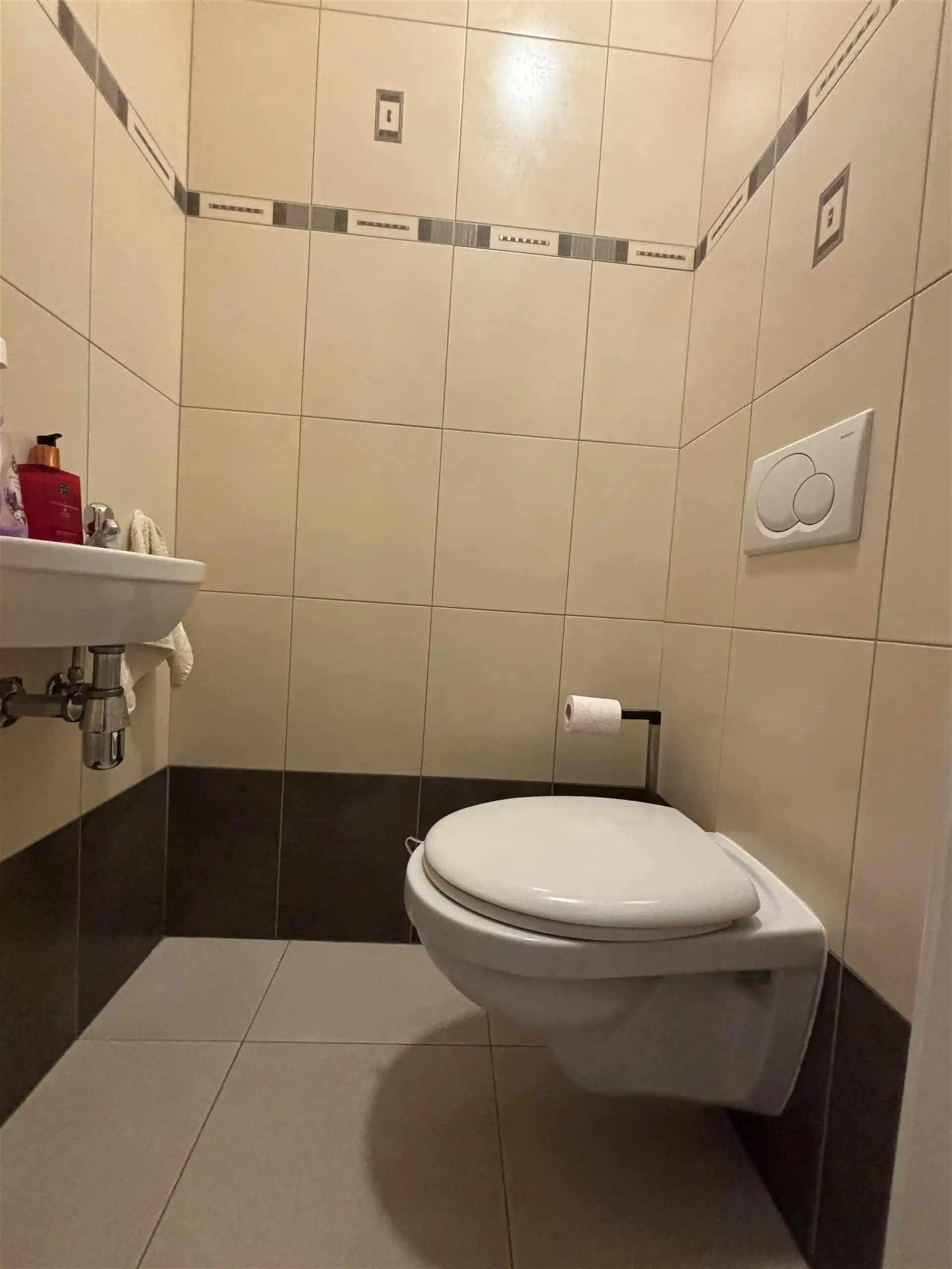 Ruim appartement met 2 slaapkamers in centrum Merchtem  foto 17