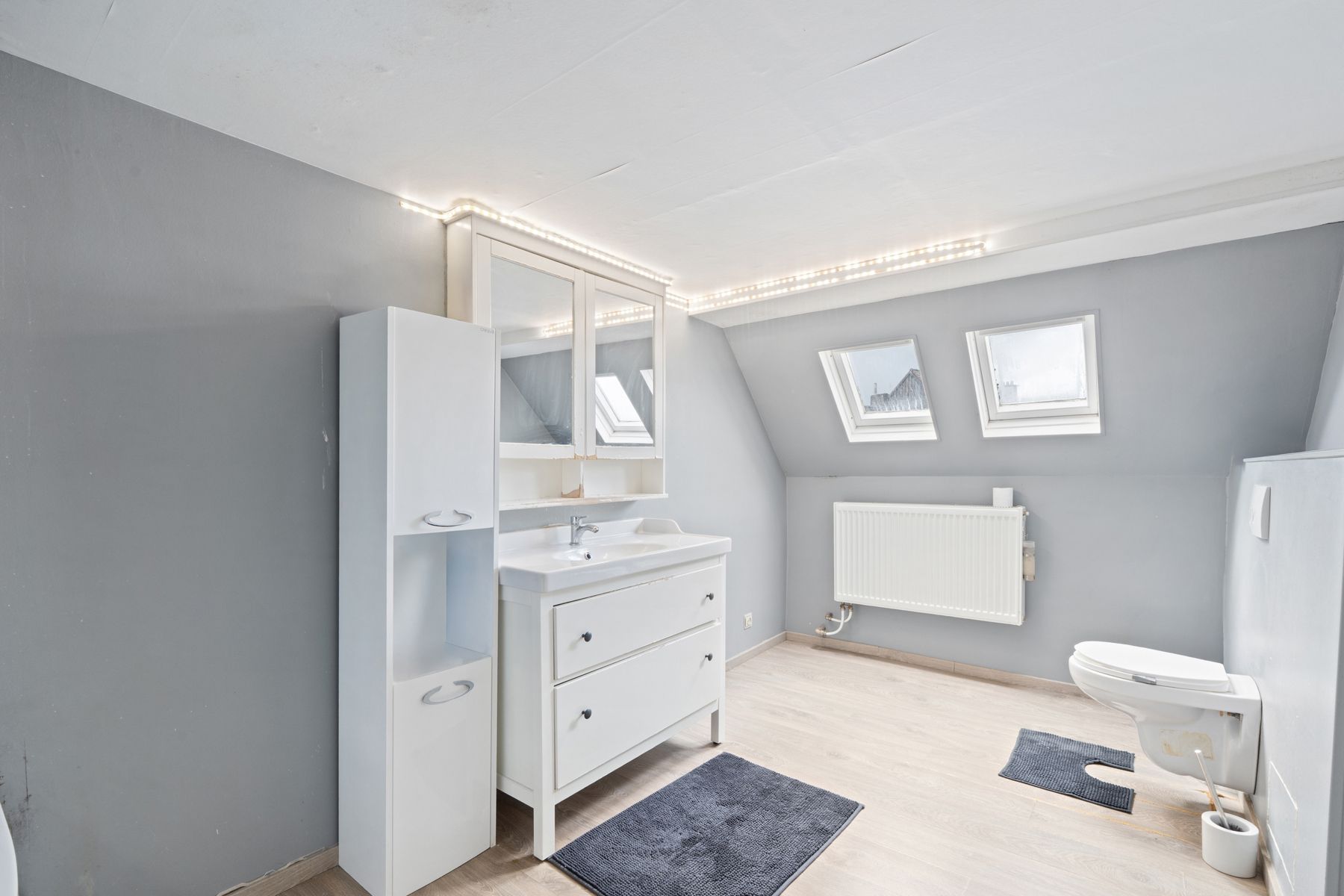 Handelspand en woning met 4 slaapkamers te koop in Gent foto 13