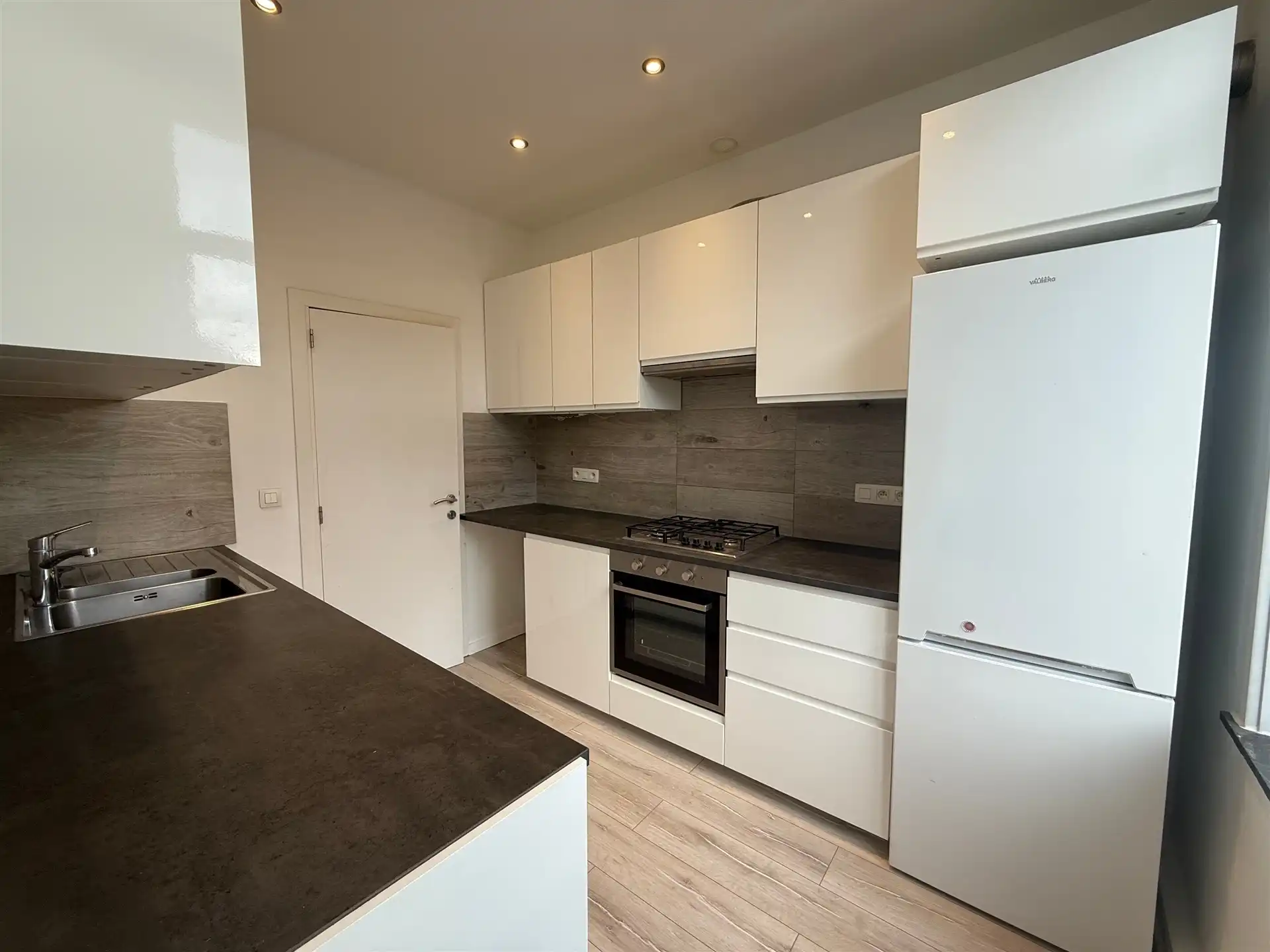 Duplex appartement met tuin in rustige omgeving te Wemmel foto 5