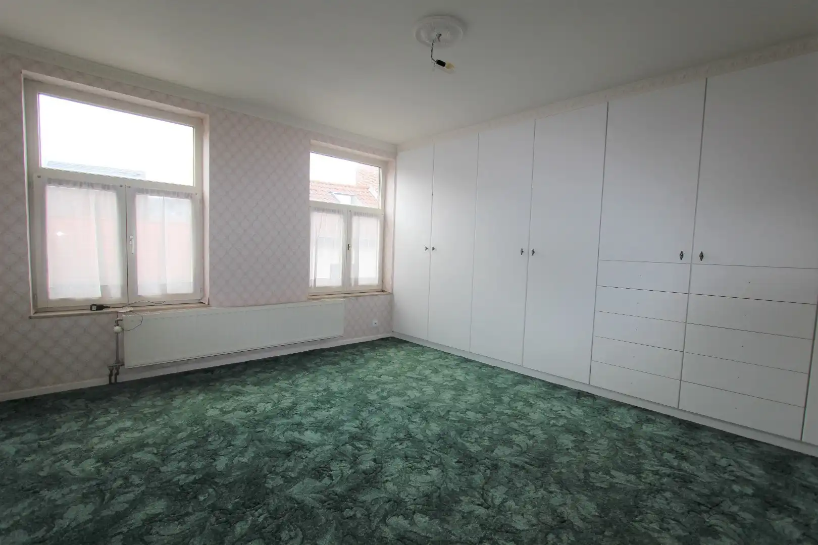 PRACHTIG GELEGEN MODERNE HANDELSWONING foto 17