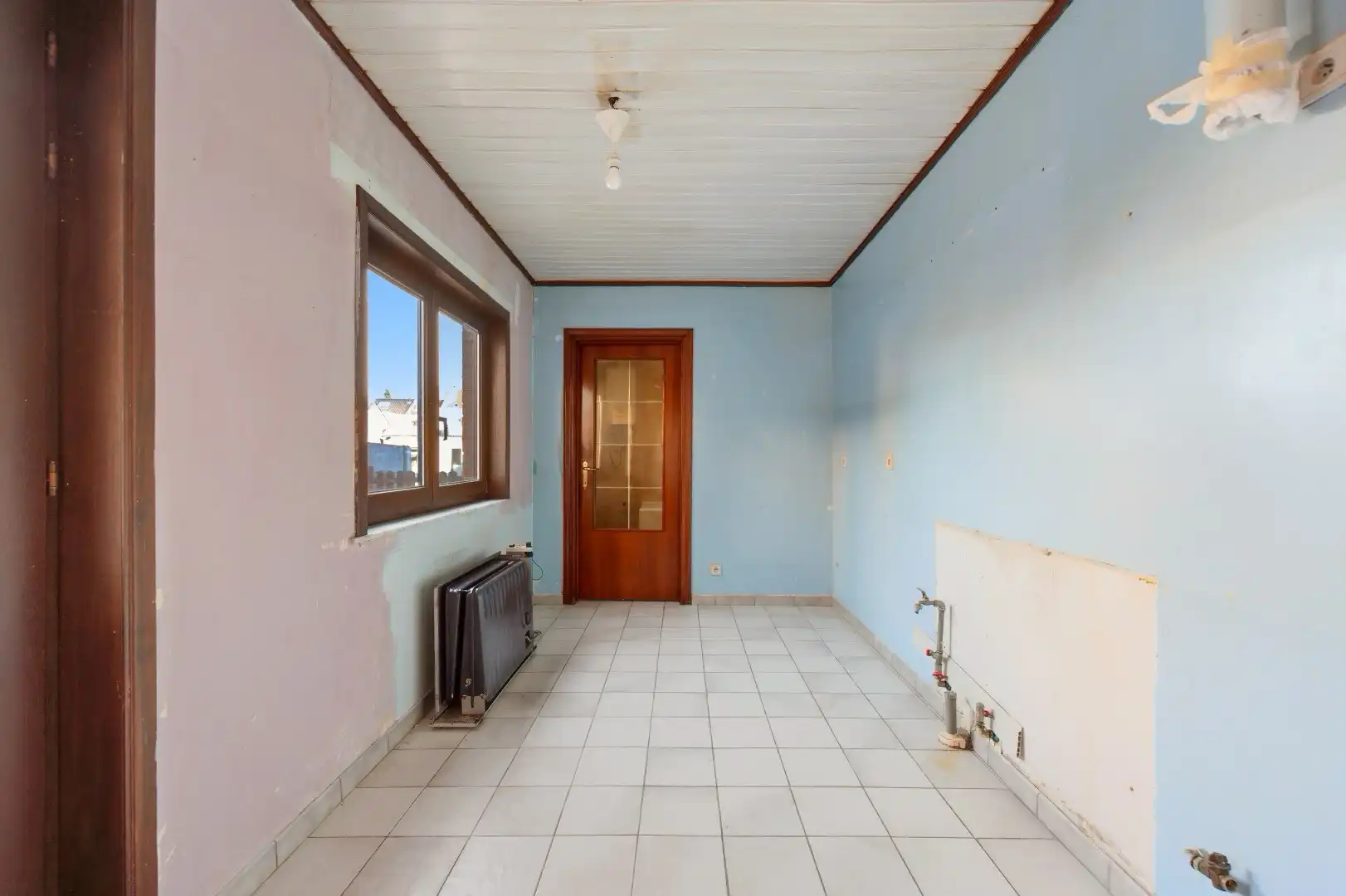 Op te frissen gezinswoning met grote tuin en dubbele garage nabij centrum Tienen foto 7