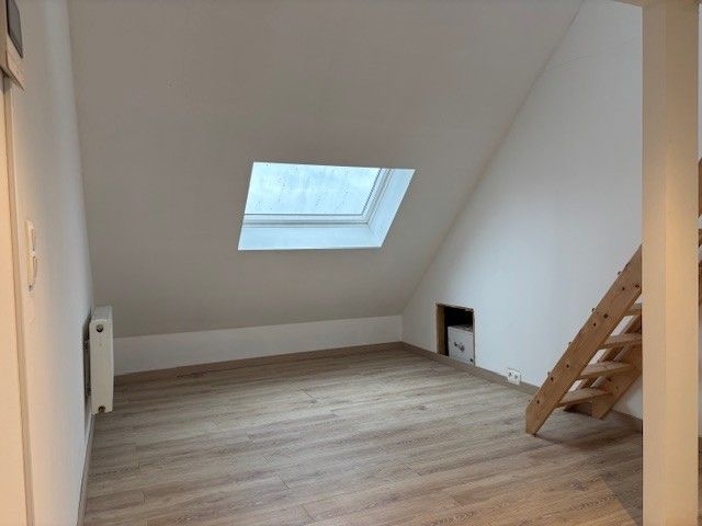 Centraal gelegen woning met 3 slaapkamers, 2 badkamers en terrasje (energielabel C). foto 10