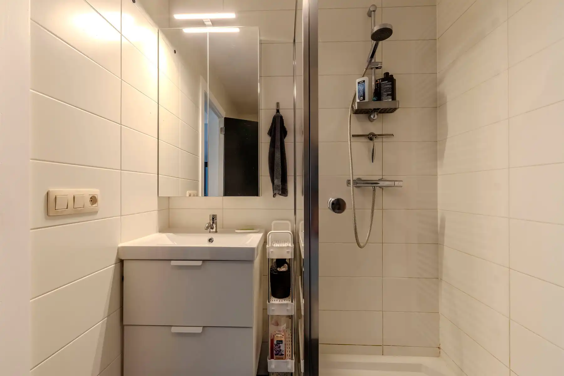 Ruim en stijlvol appartement met 3 slpks, terras en ondergrondse staanplaats in hartje Balen foto 16