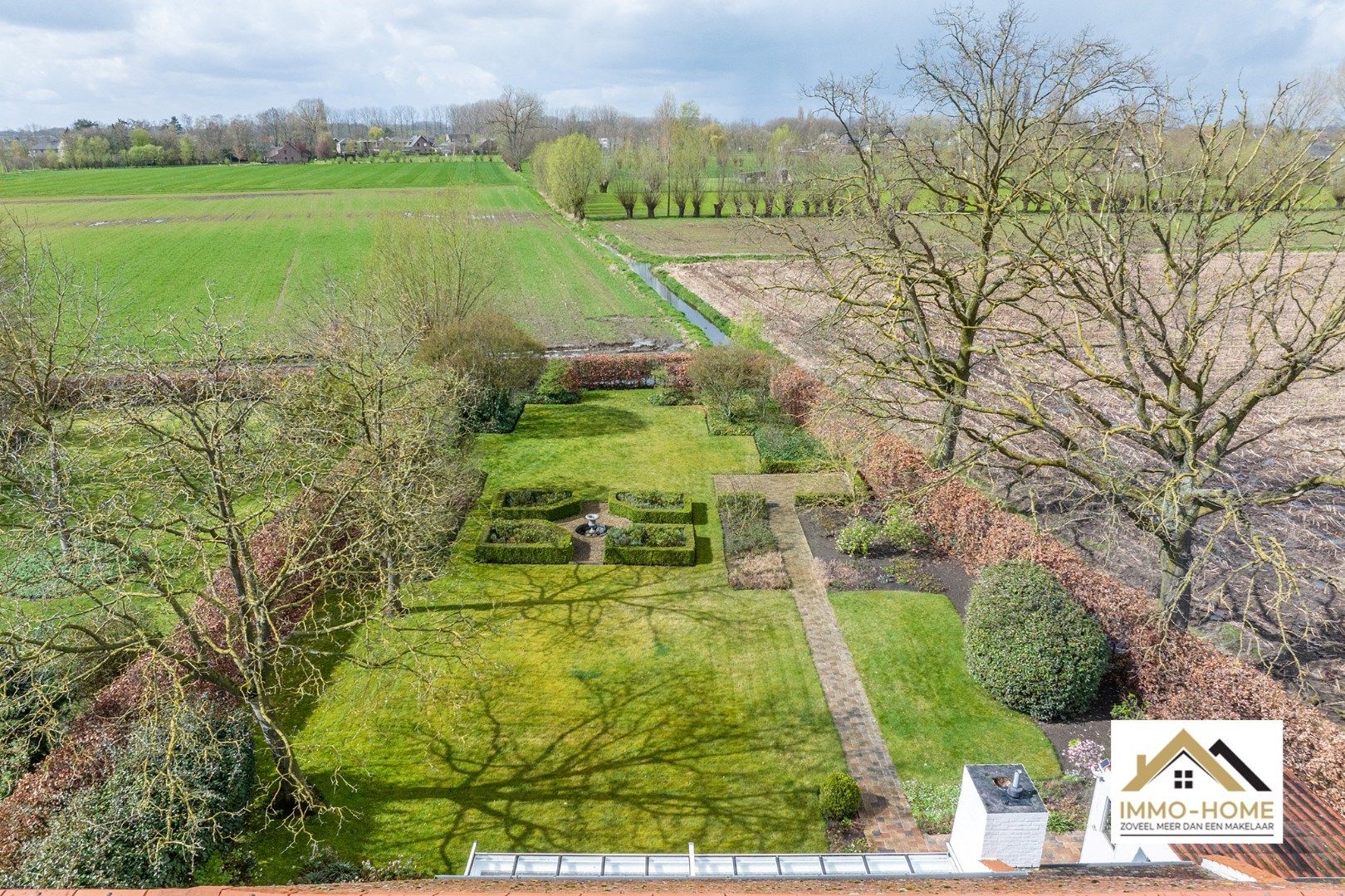 Landelijke villa in groene omgeving te Lokeren foto 4