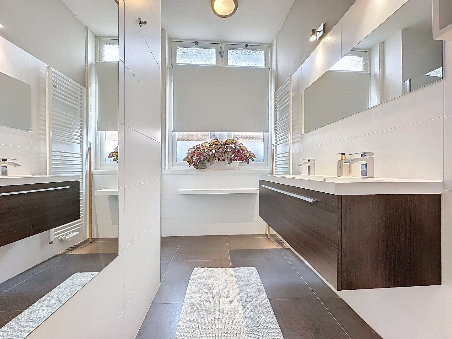 Veelzijdig pand in historisch IJzendijke foto 18