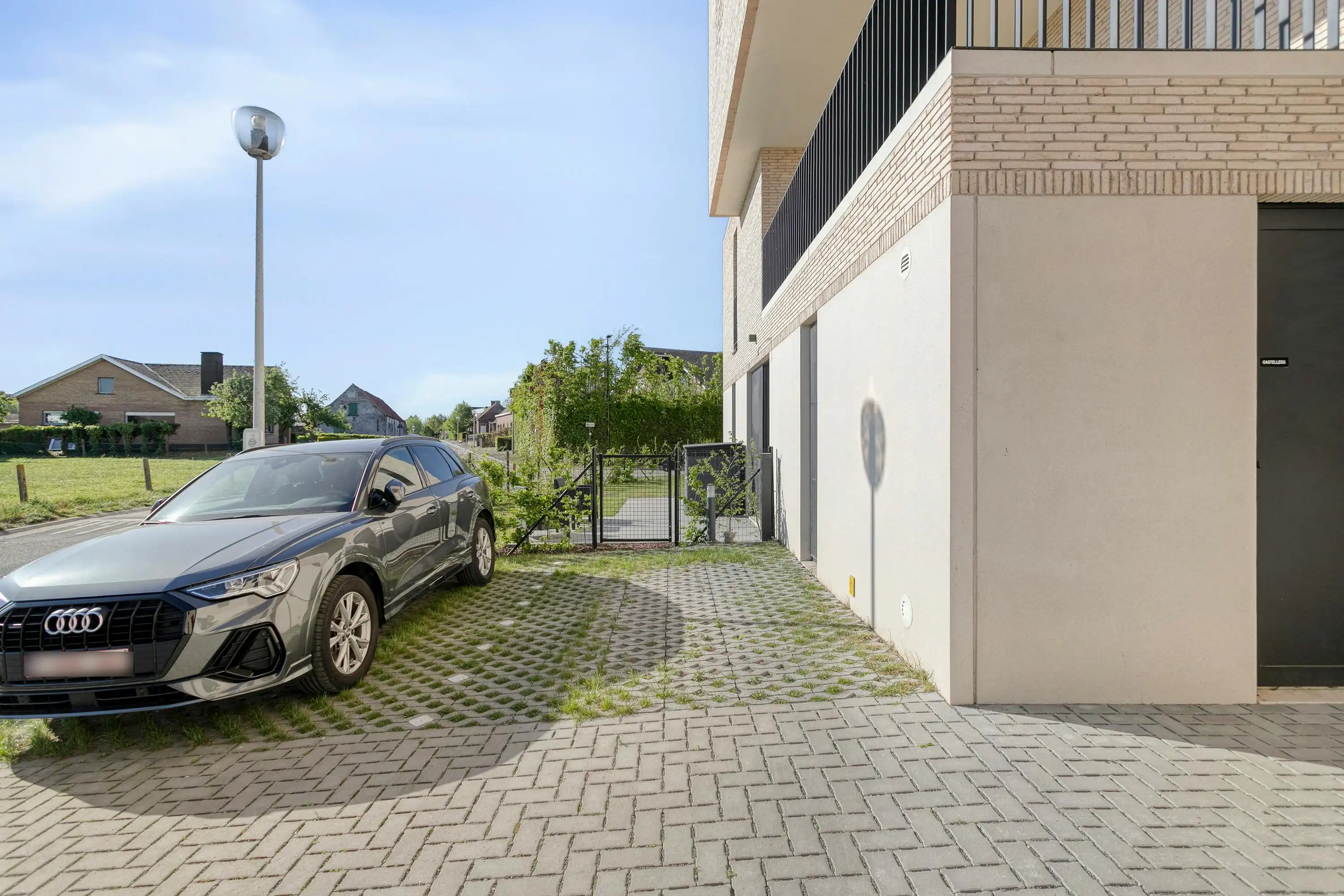 Gelijkvloers appartement met tuin te koop in Kruisem foto 16