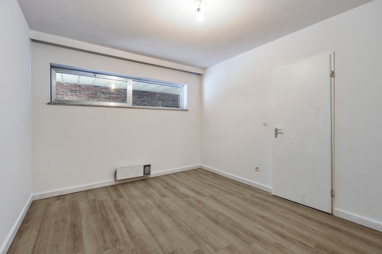 APPARTEMENT MET 3 SLAAPKAMERS, GARAGE EN GROENE RUST NABIJ HET CENTRUM VAN DIEST! foto 10