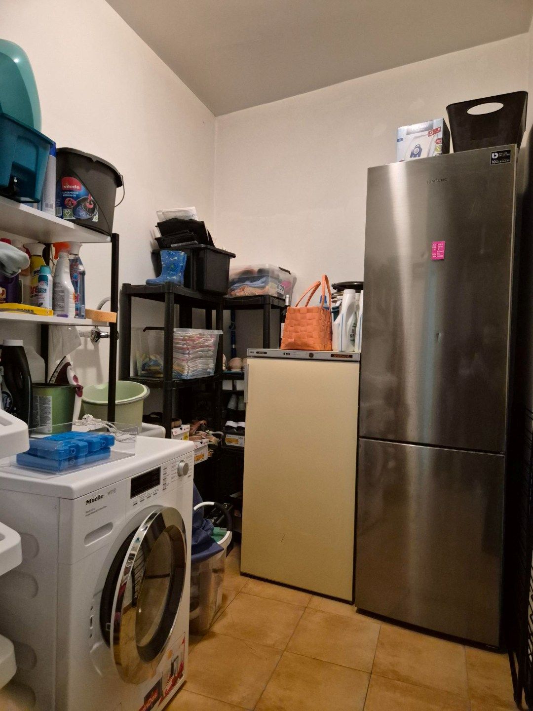 Gelijkvloers appartement met 2 slaapkamers, terras en tuin. foto 18