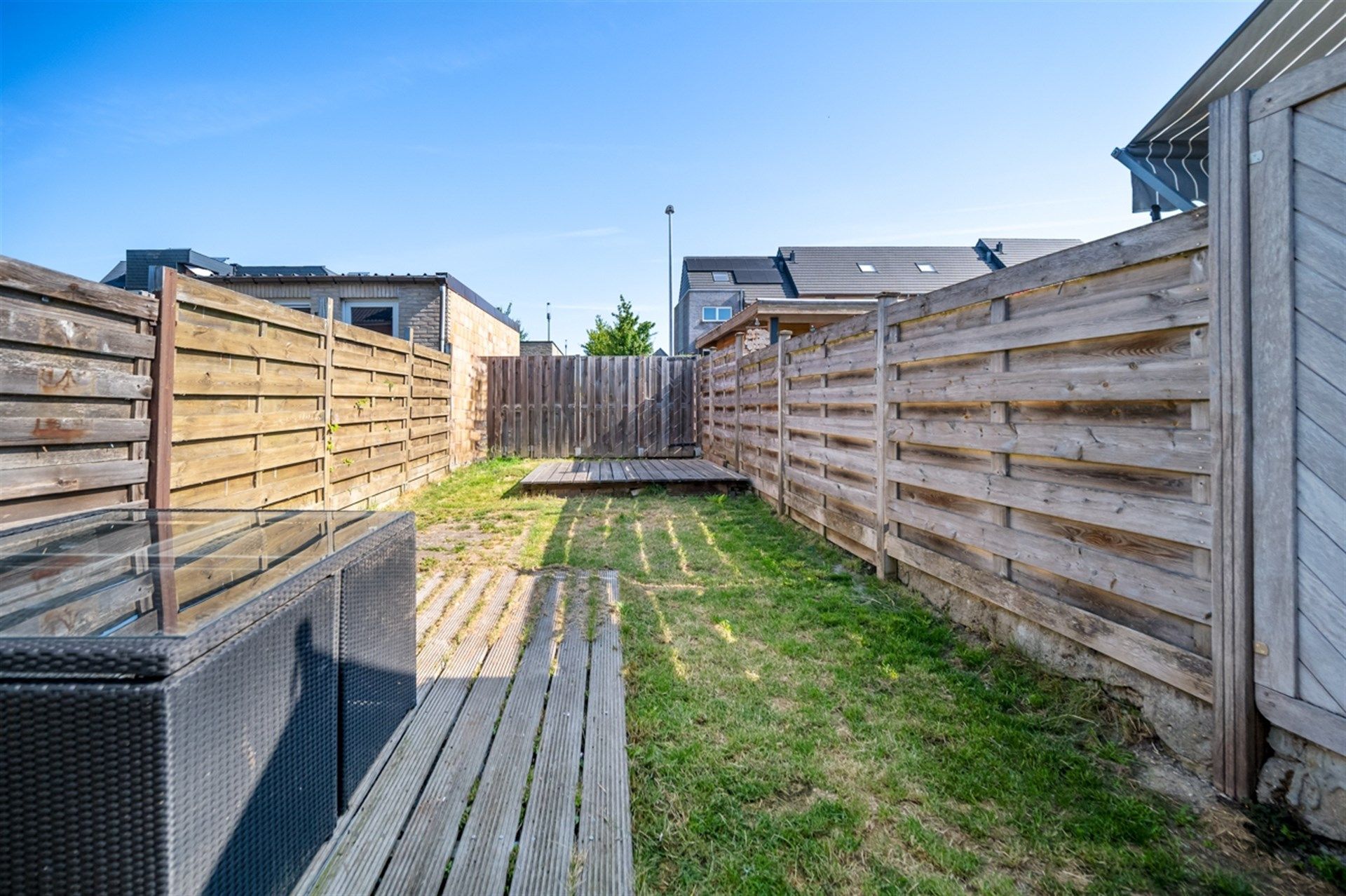 Ruime gezinswoning met vier slaapkamers en tuin in Ninove foto 19