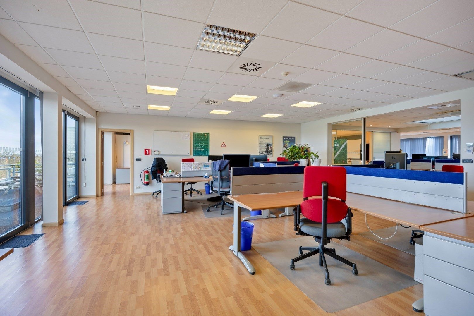 Kantoor te koop in het industriepark te Haasrode/Heverlee met 14 parkings - opp. 626 m² - verkoop van aandelen foto 27