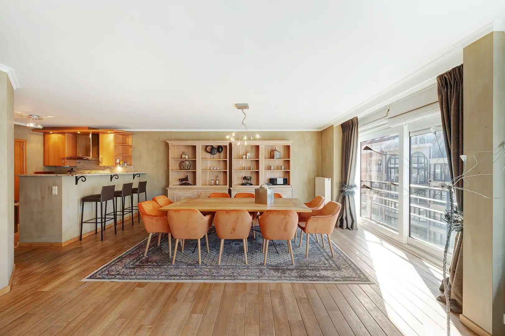 Ruim appartement van 152 m² in het centrum van Knokke. foto 8