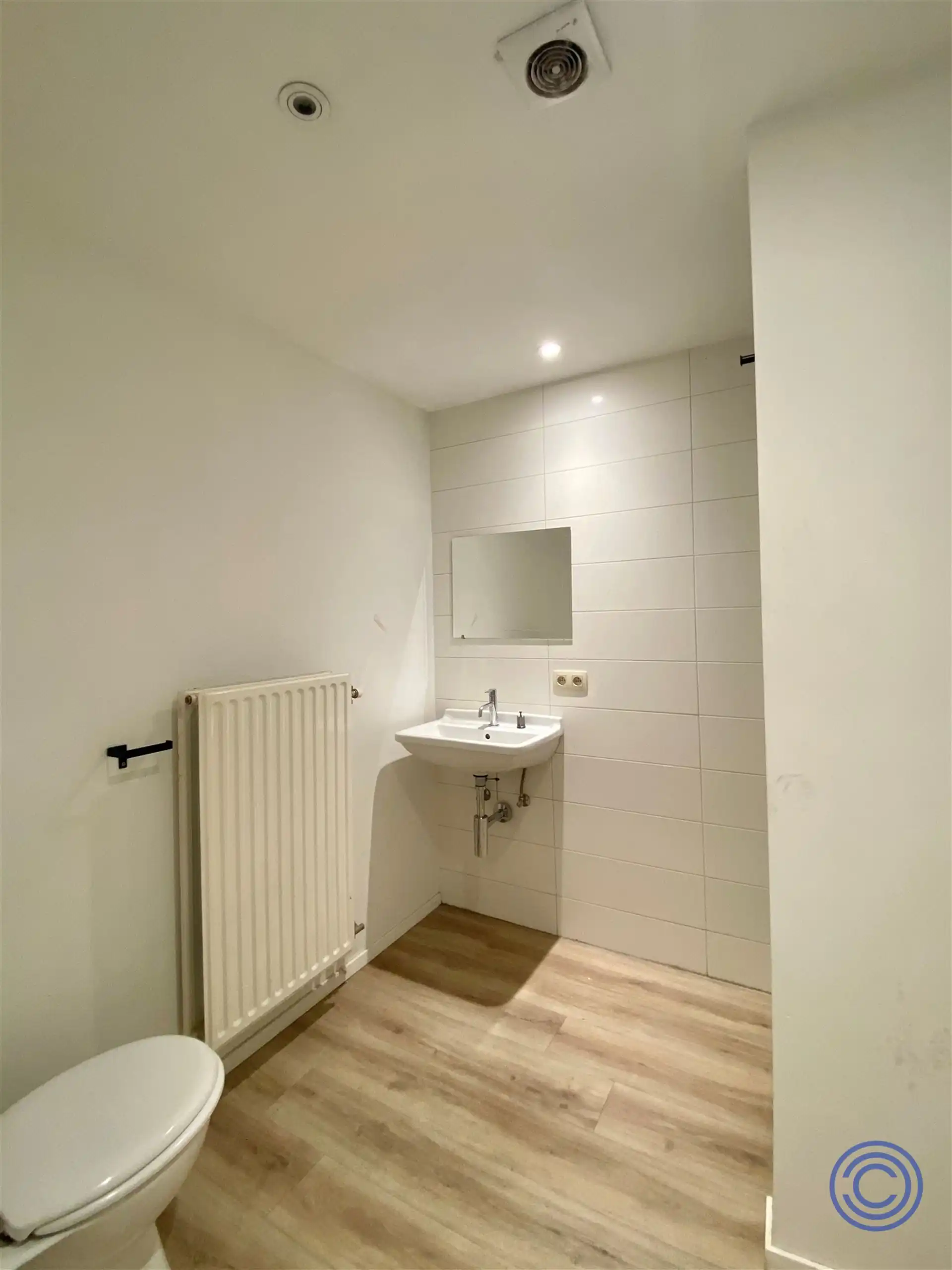 Ruim triplex appartement met 2-slpk in Sint-Andries! foto 10