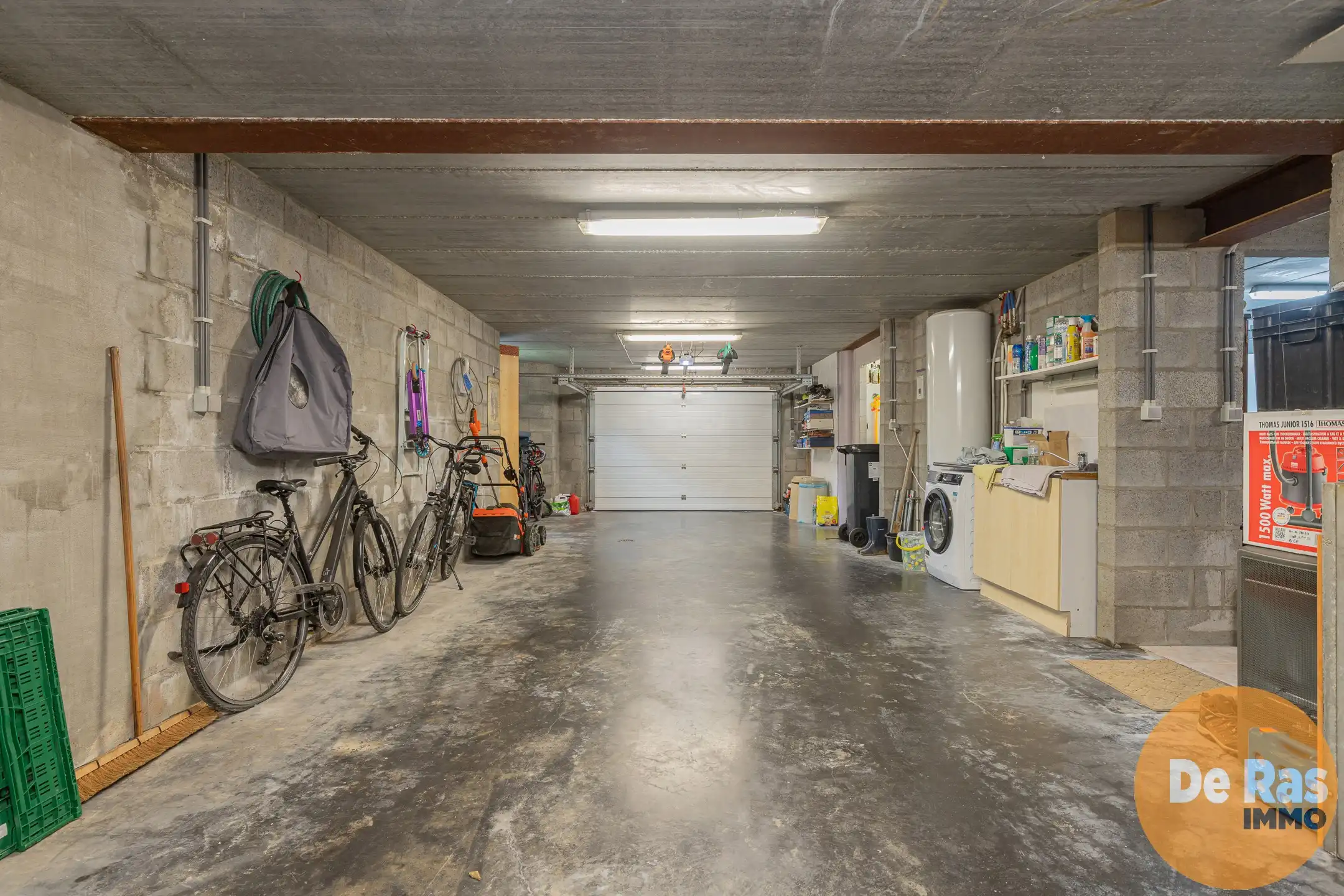 HERZELE- Degelijke open bebouwing met verrassend veel ruimte foto 24