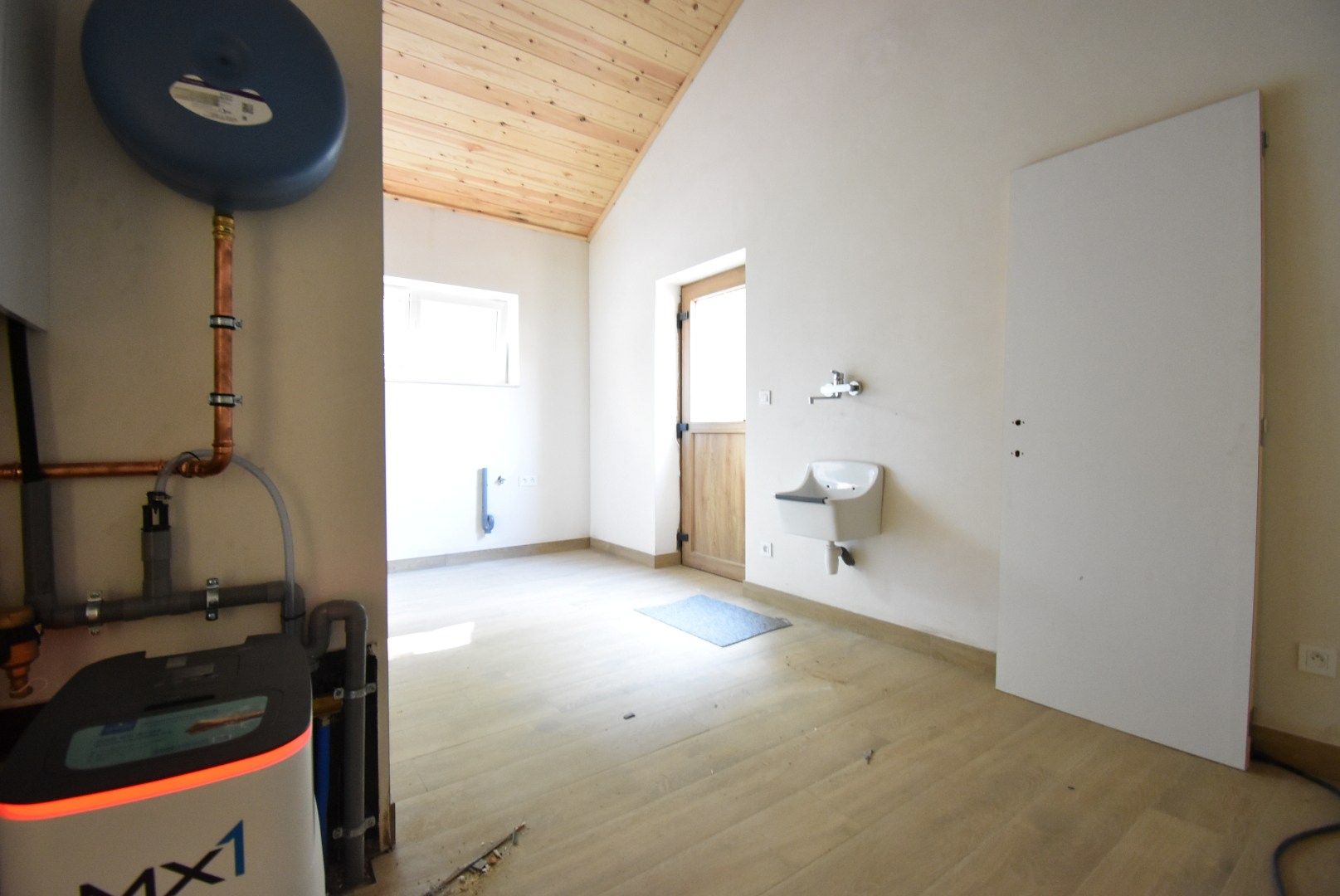 Knap gerenoveerde en energiezuinige bungalow met 3 slaapkamers te Nerem foto 18