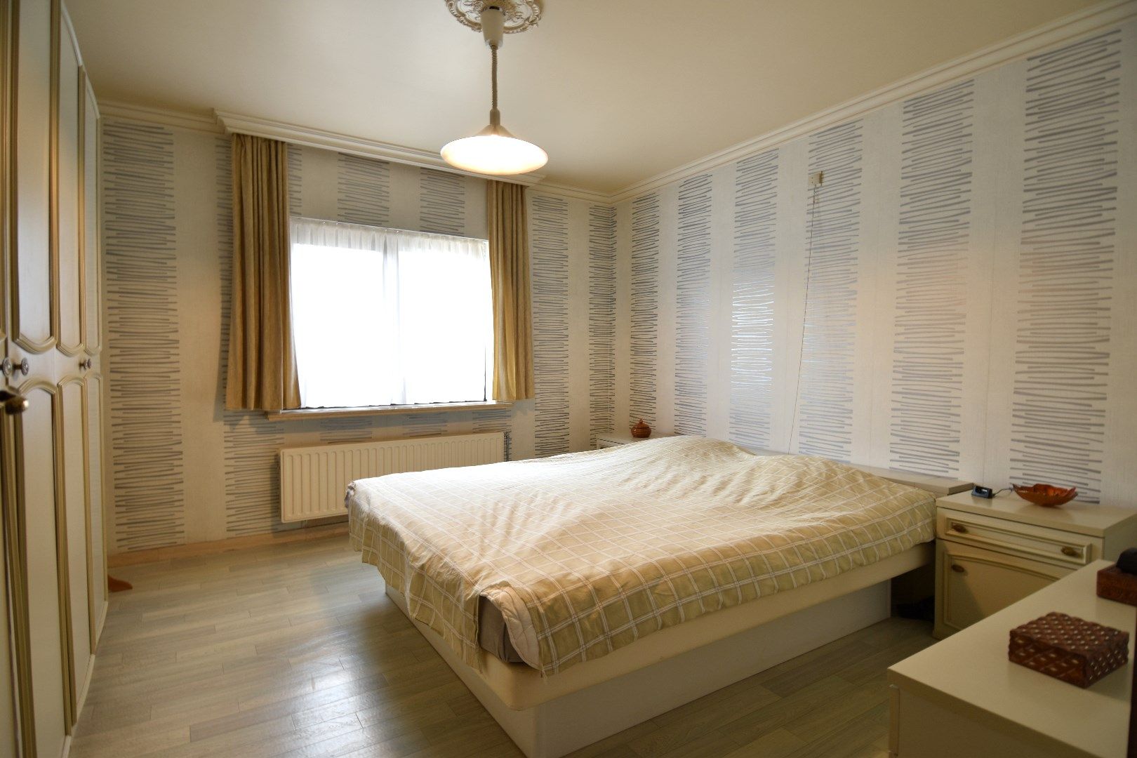 Villa met uitstraling te koop op 1922 m² grond nabij het centrum van Gullegem foto 15